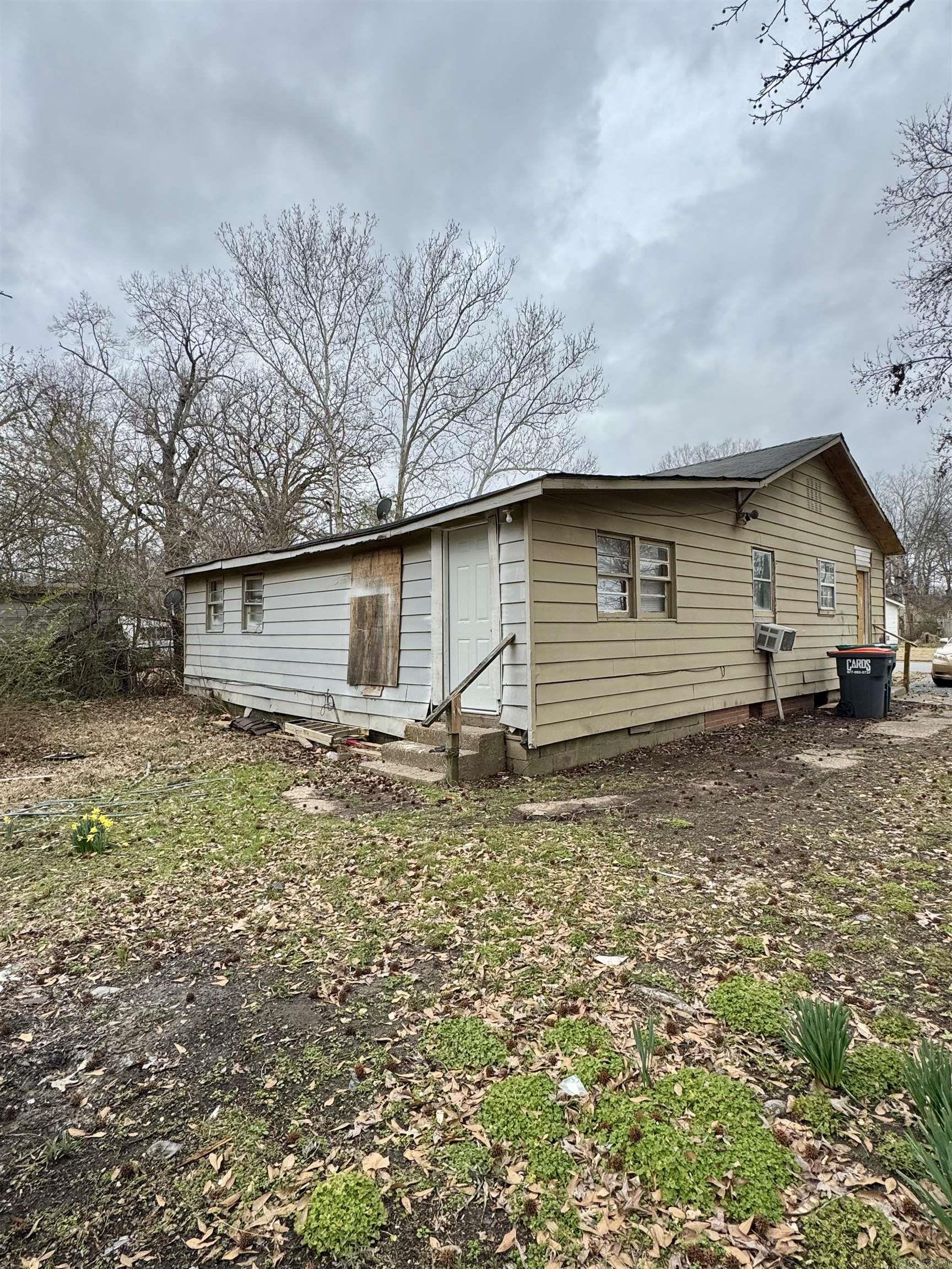 SHADY OAKS - Residential