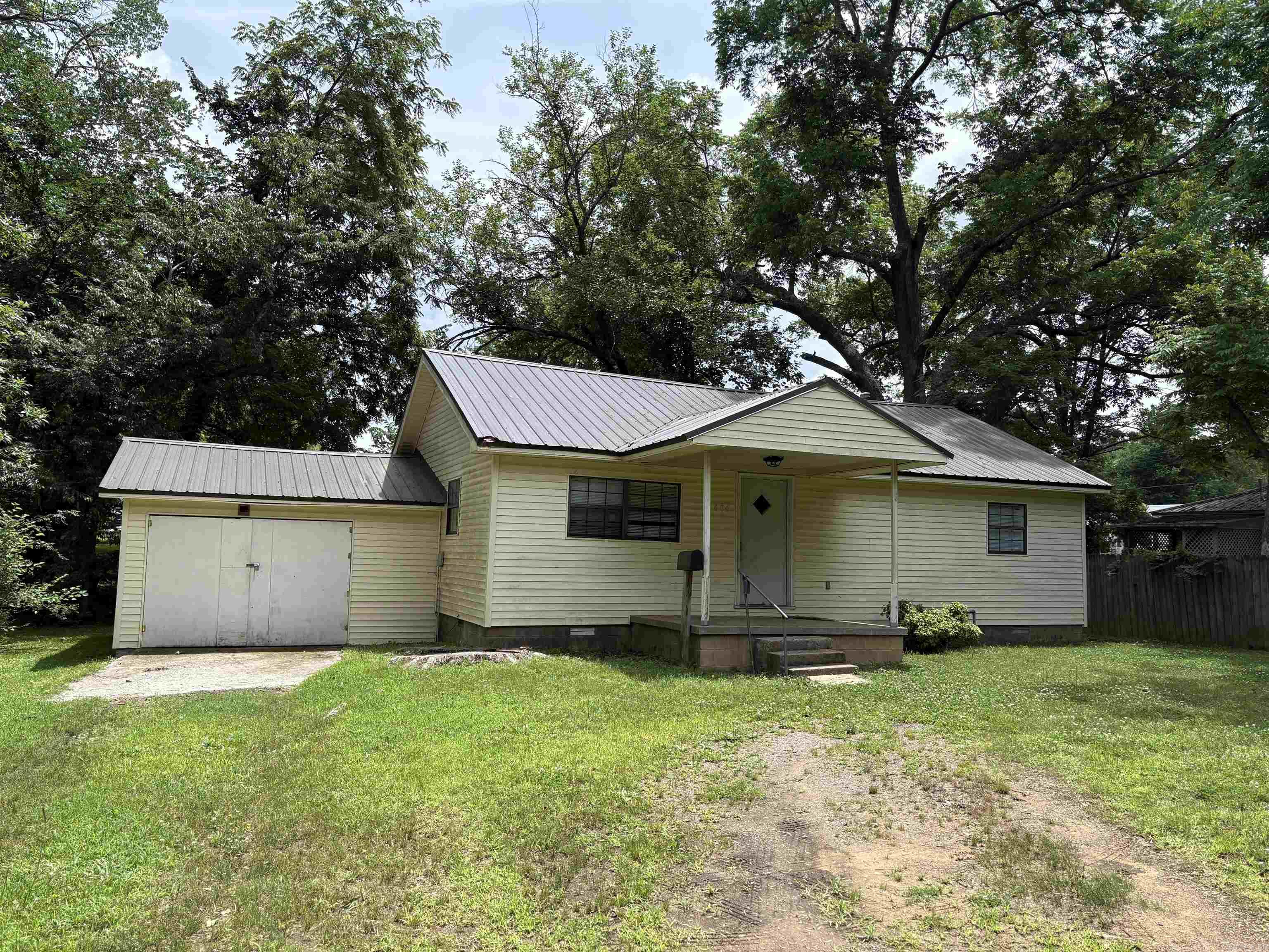 MOORE ADD - Residential