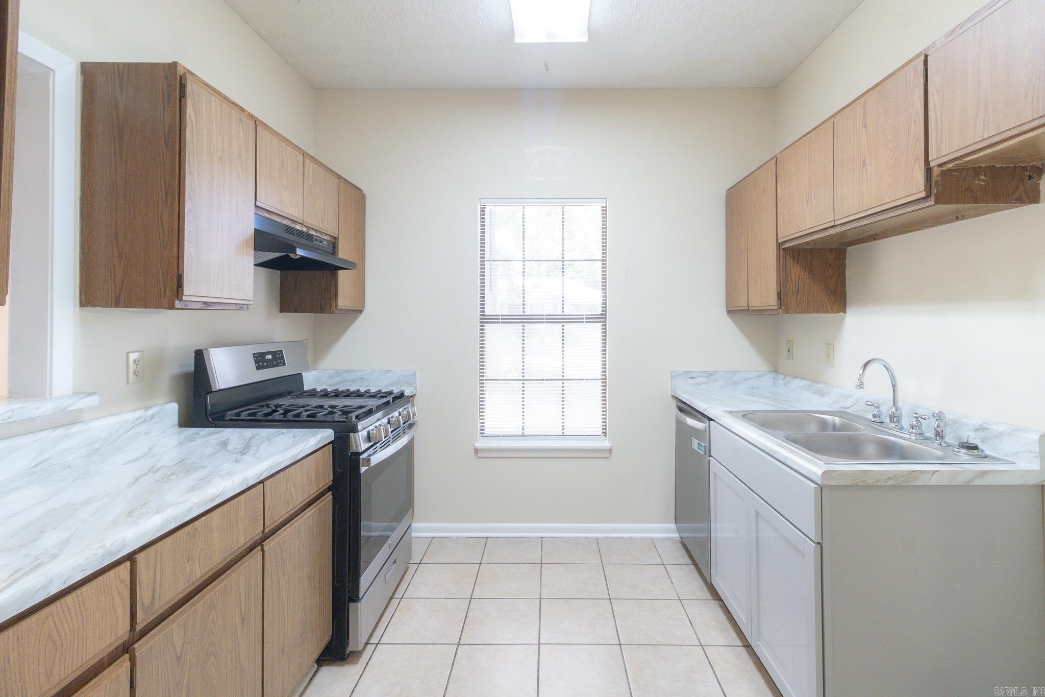 Fox Meadow Village - Residential