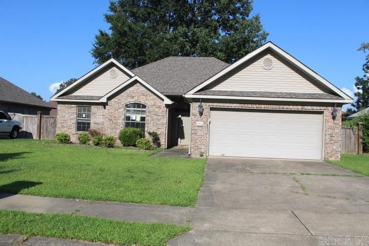 Need a quiet neighborhood?  Check out this one! Nice area with minimal traffic.   No Disclosure.   This property is eligible under the First Look Initiative. All Owner Occupant will be responded to after 7 days on market, Investor offers will be reviewed after 10 days on market, but alloffer may be submitted during the First Look Period All offers are to be submitted by buyer agent at propoffers.com. Financed offers will require EMD - the greater of 1% of purchase price or $1,000.00. Cash offers require greater of 5% or $5,000.00 EMD. All offers are subject to OFAC Clearance.  Agents please review the confidential remarks for offer submission and requirements.