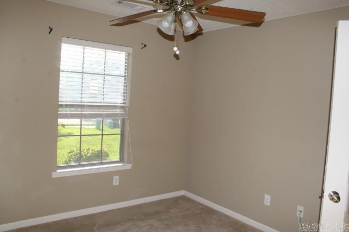 EMERALD VALLEY - Residential