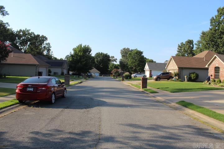 EMERALD VALLEY - Residential