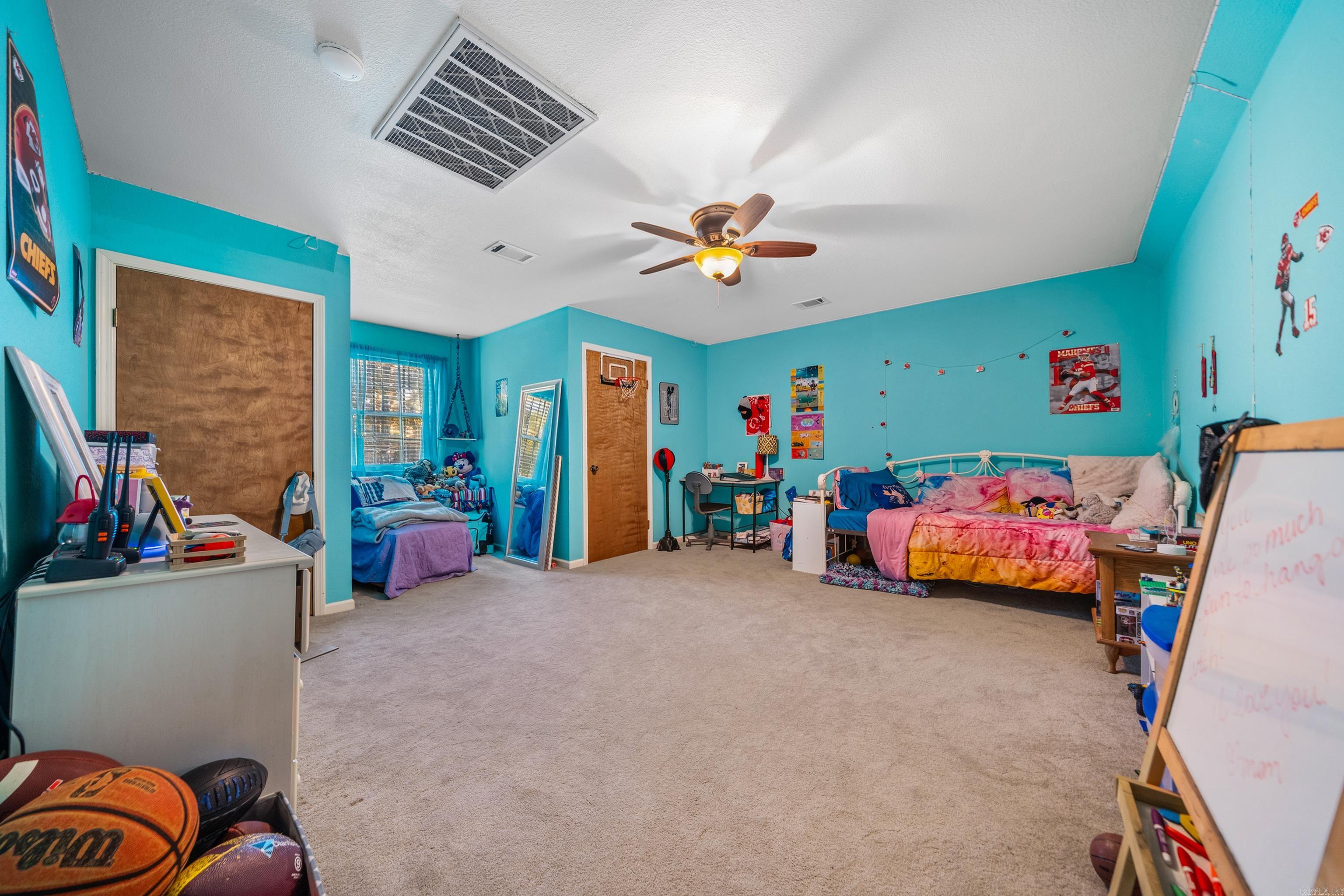 Delees North Moore Estate - Residential
