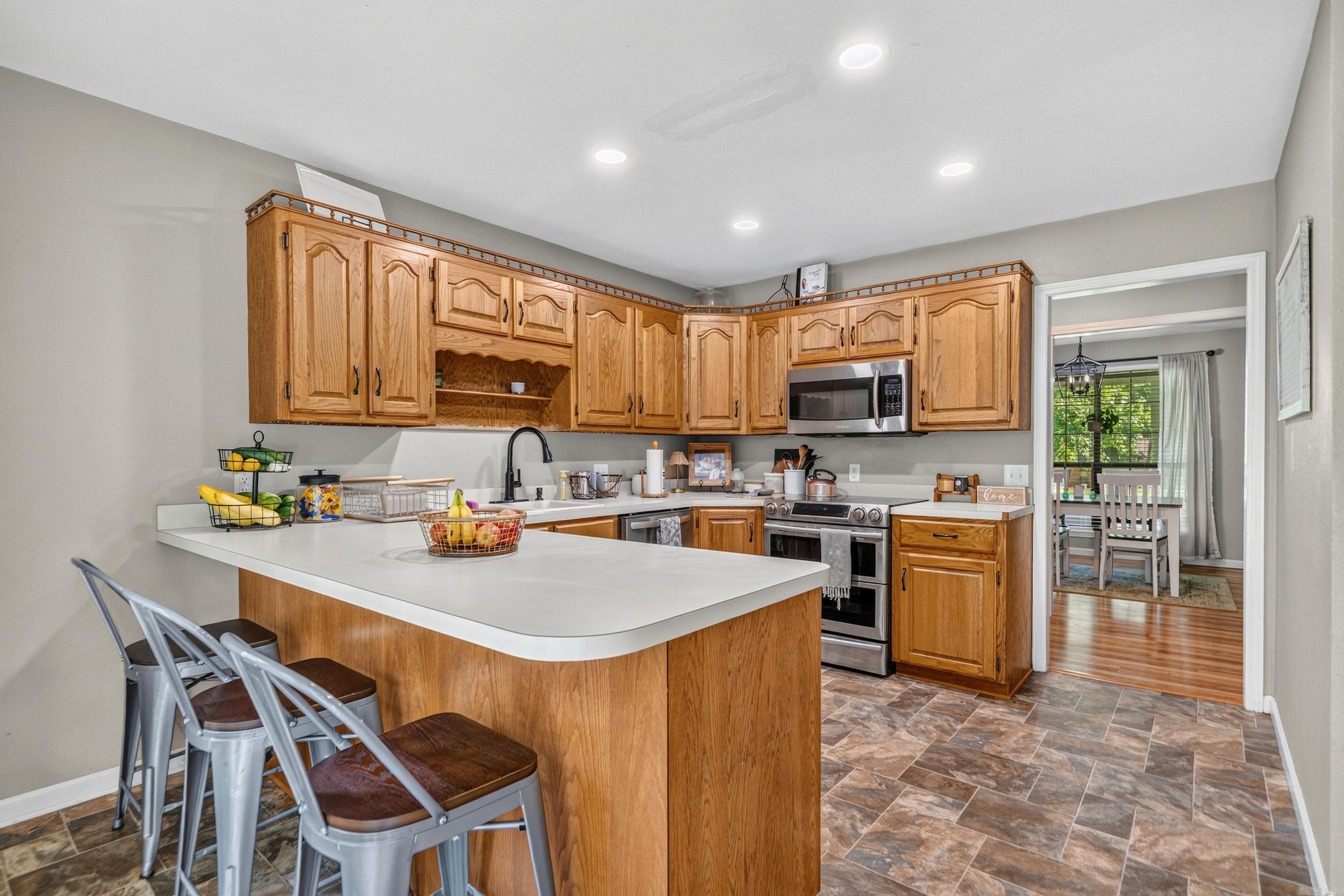 Delees North Moore Estate - Residential