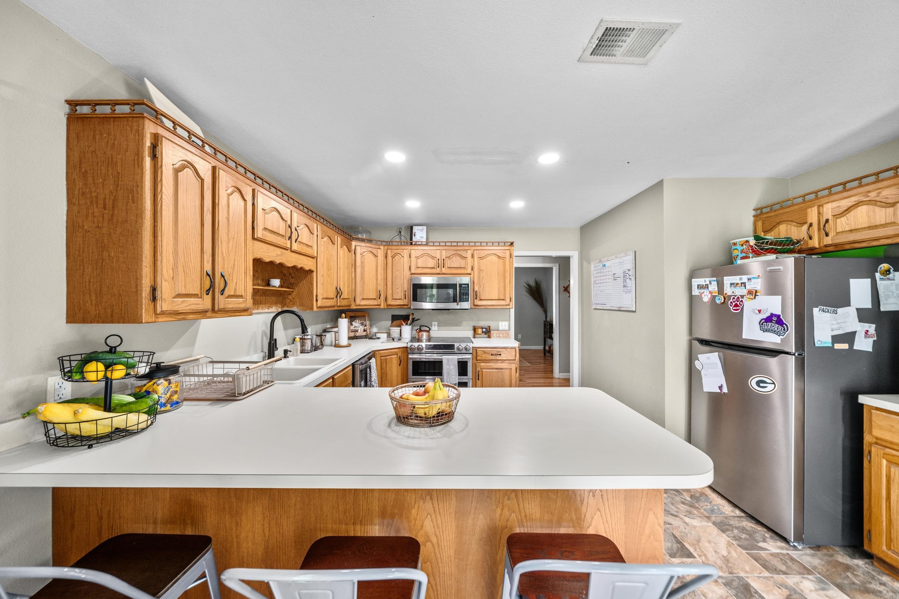 Delees North Moore Estate - Residential