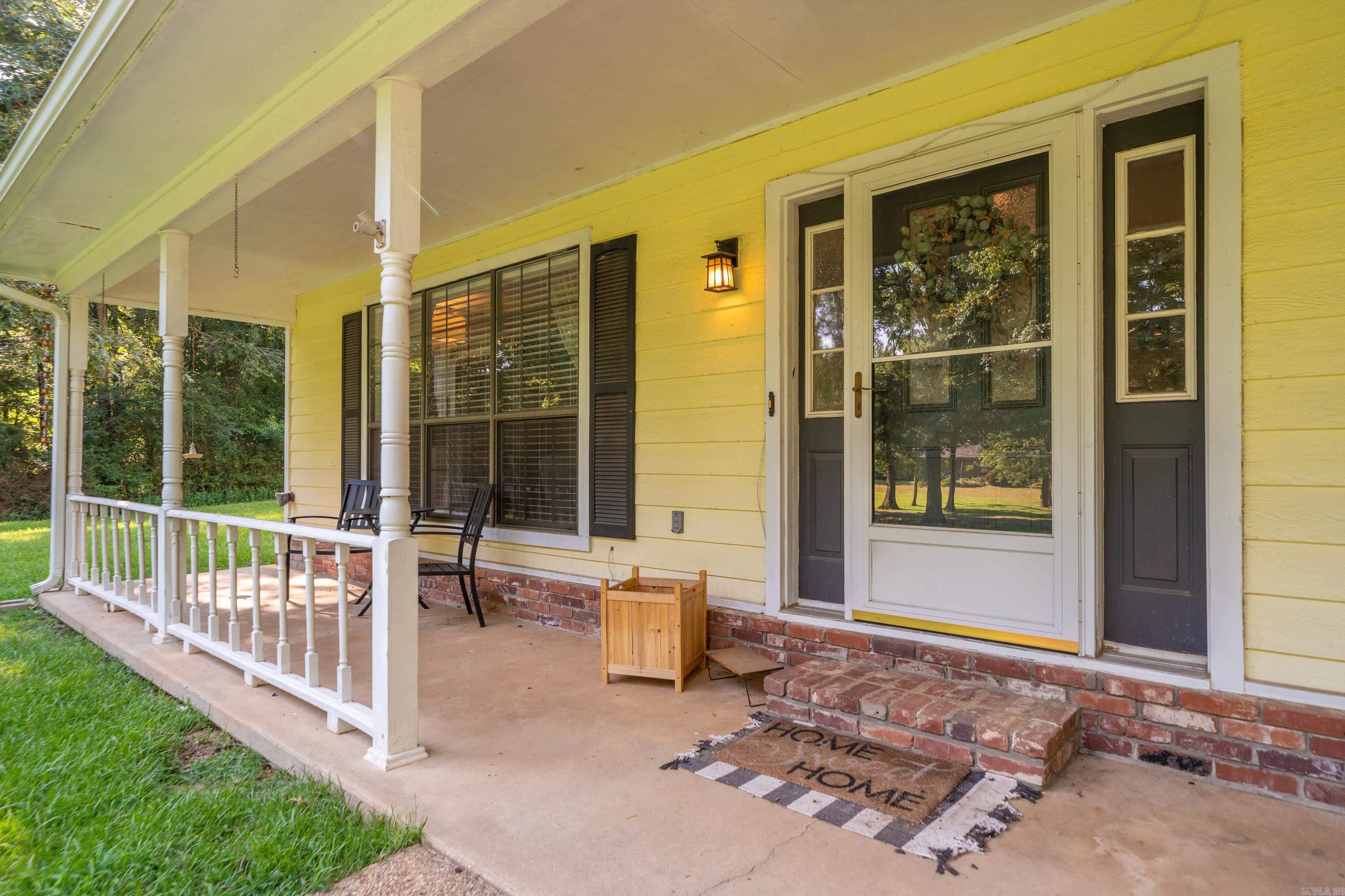 Delees North Moore Estate - Residential