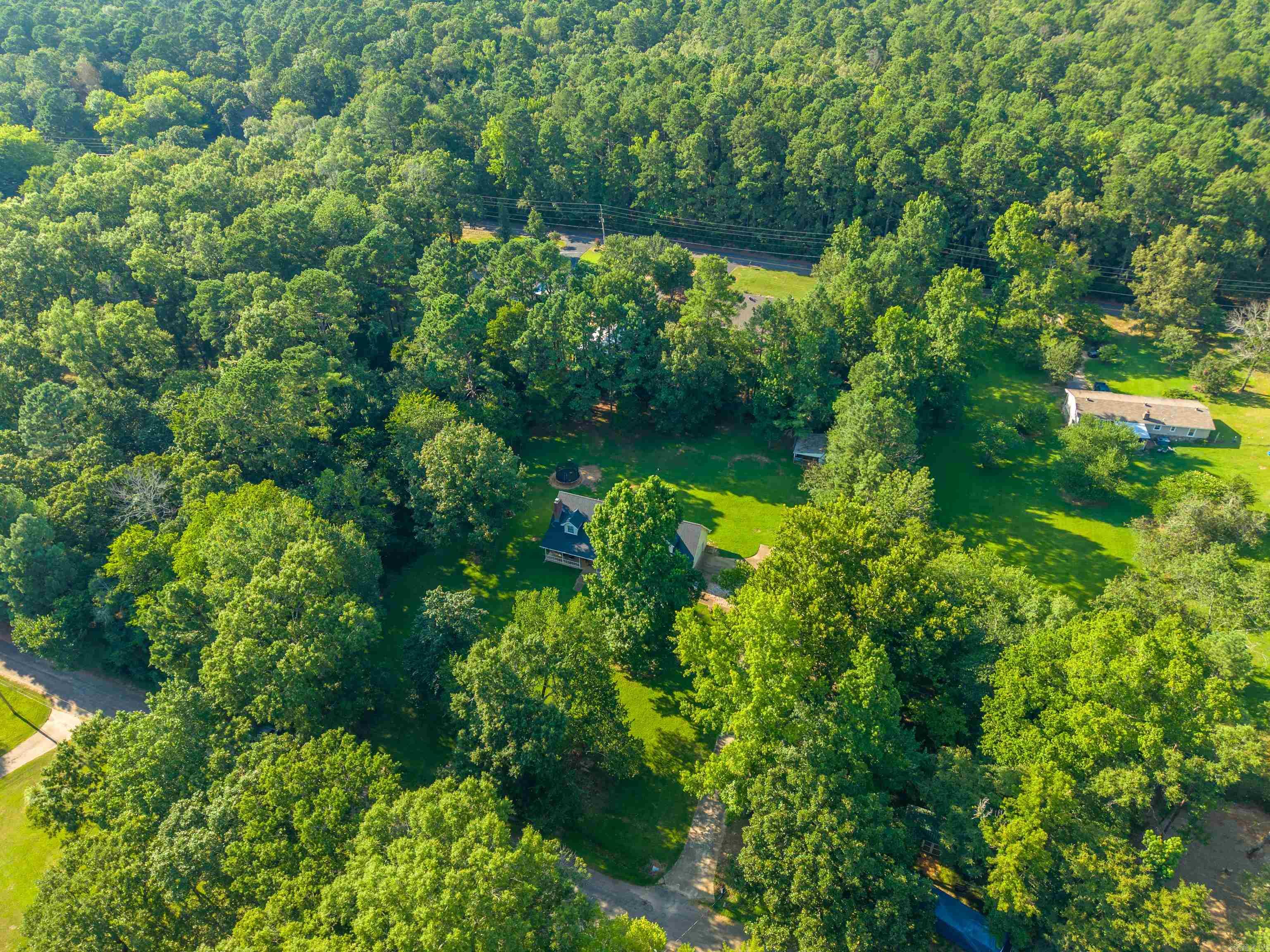 Delees North Moore Estate - Residential