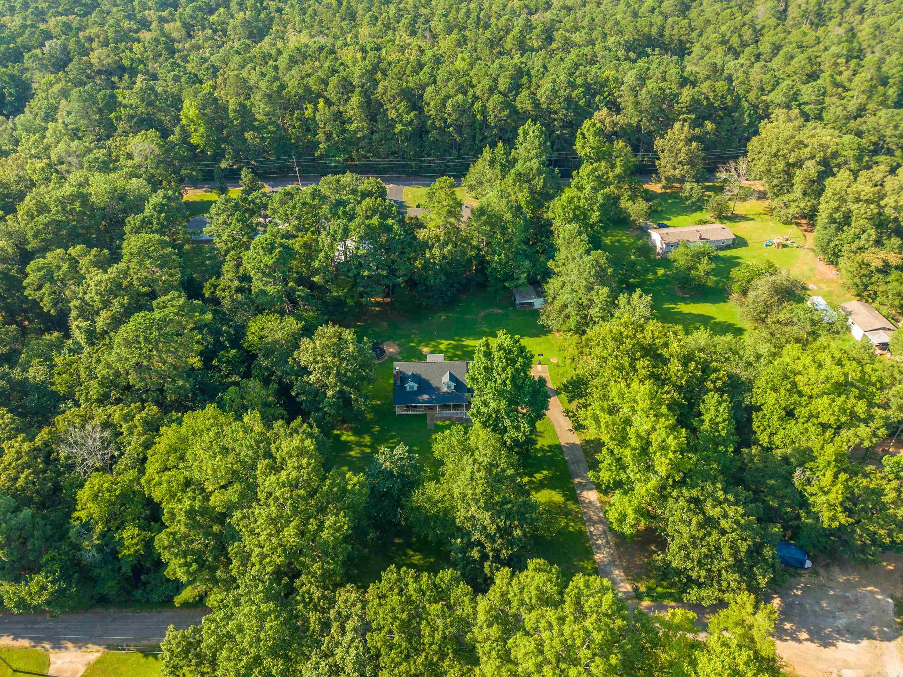 Delees North Moore Estate - Residential
