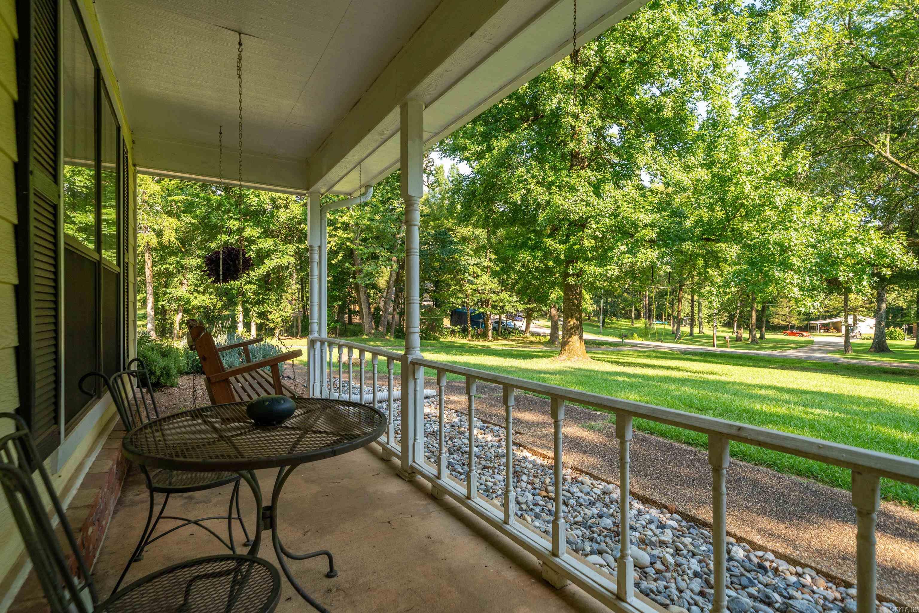 Delees North Moore Estate - Residential