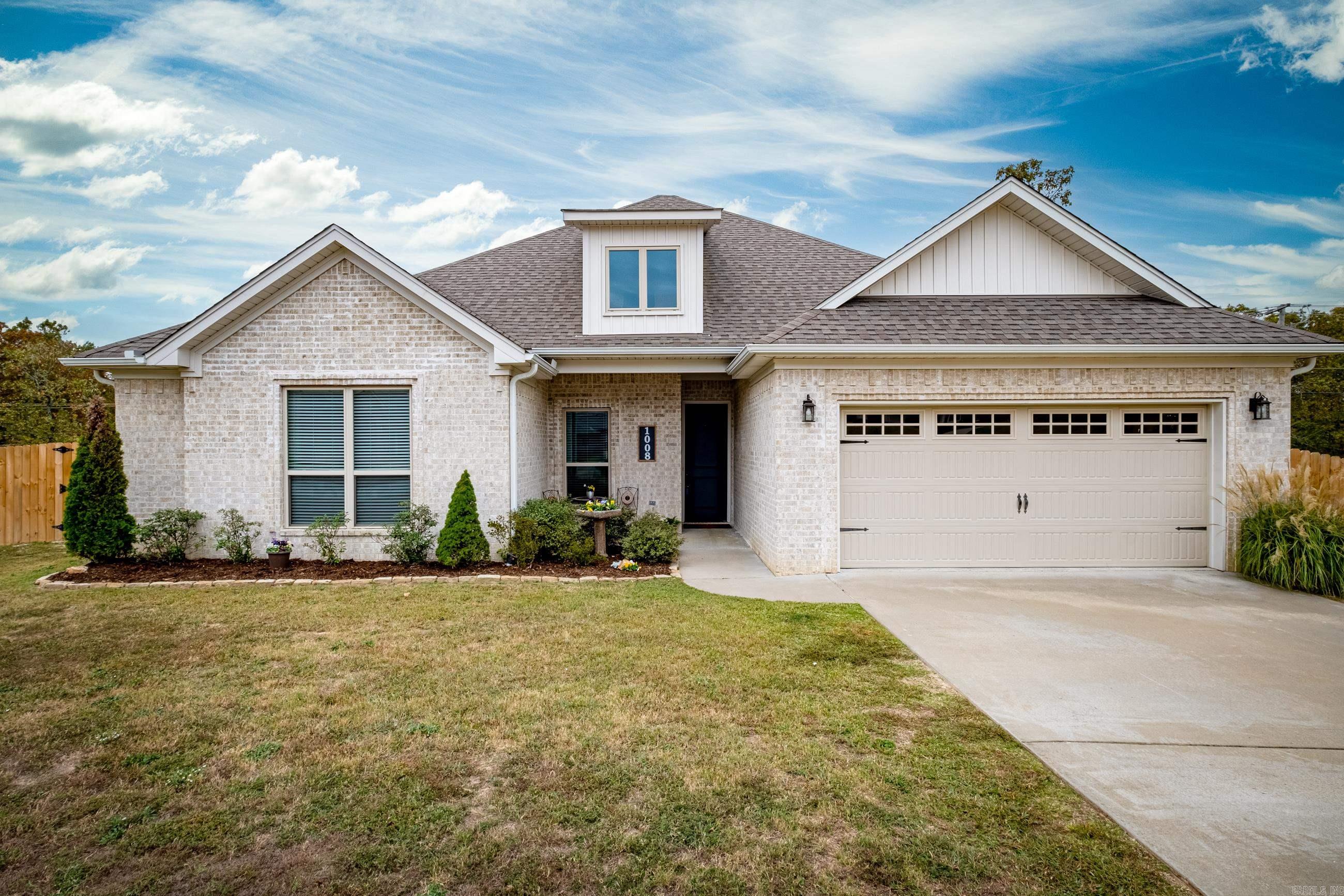 LOCHRIDGE ESTATES - Residential