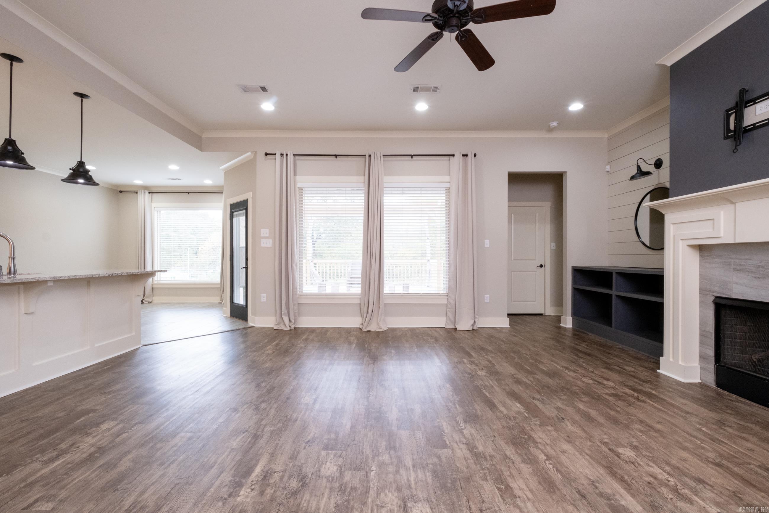 LOCHRIDGE ESTATES - Residential