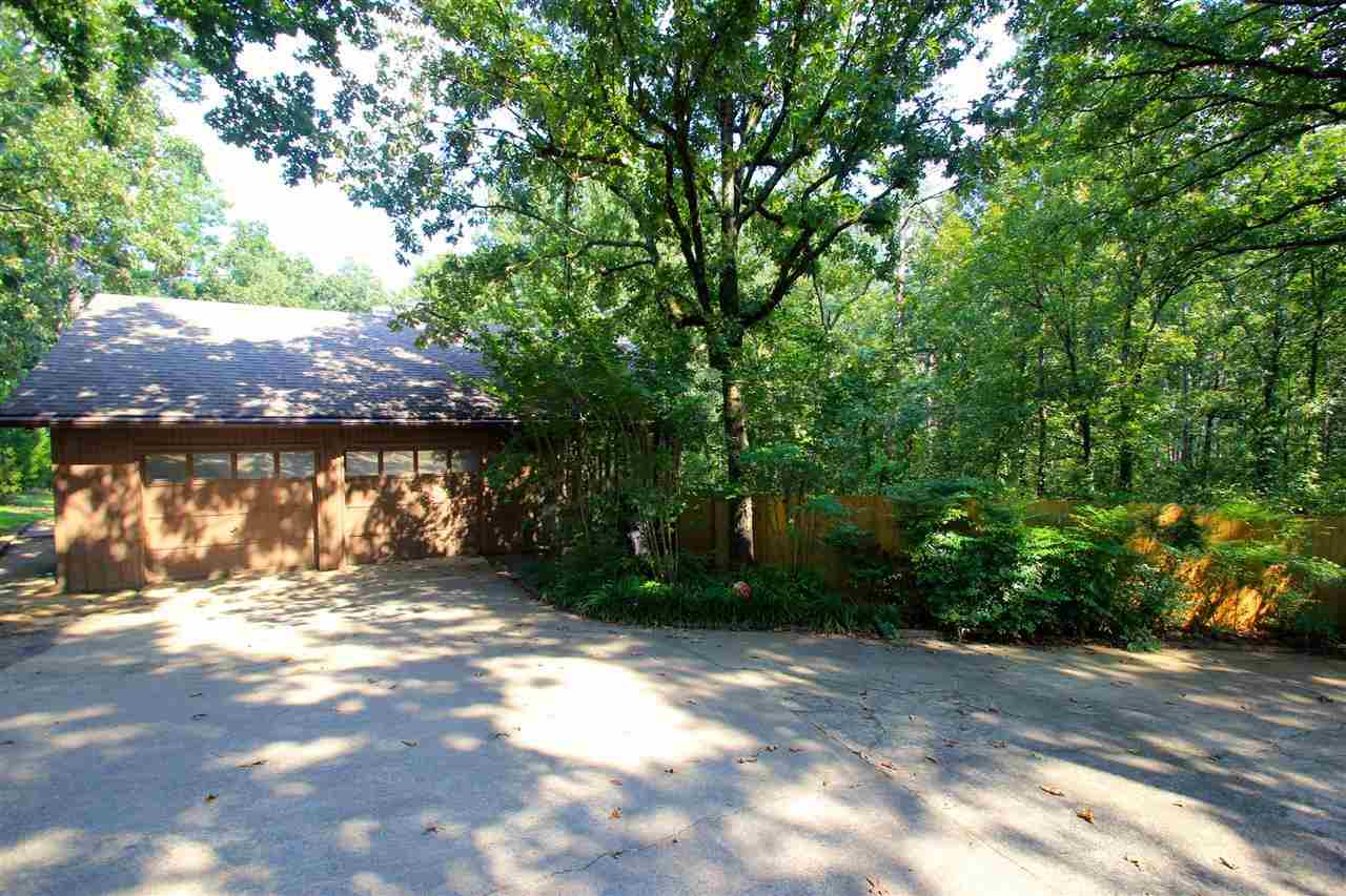 South Woodland Hills - Residential