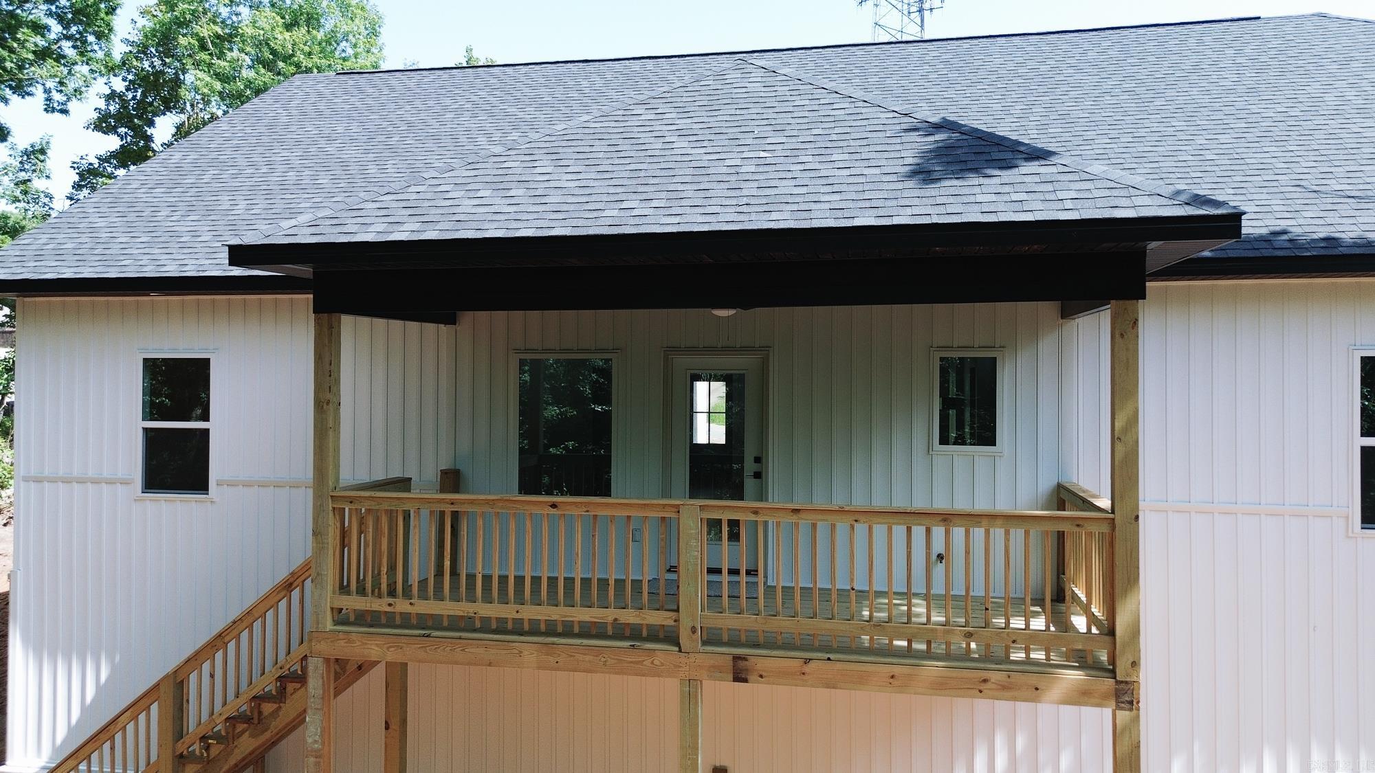 EMERALD MOUNTAIN - Residential