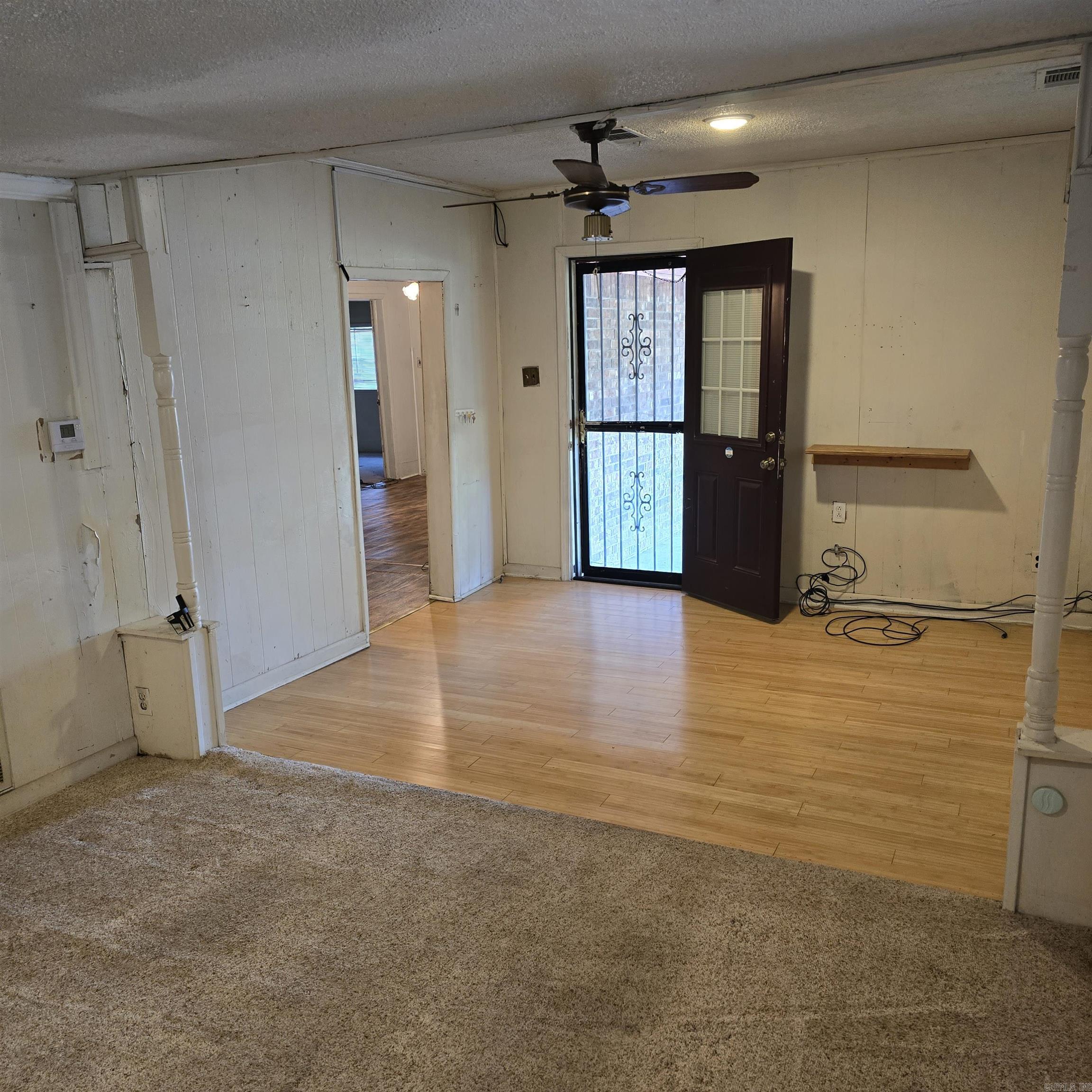 MONKS J W NORTHWESTERN - Residential