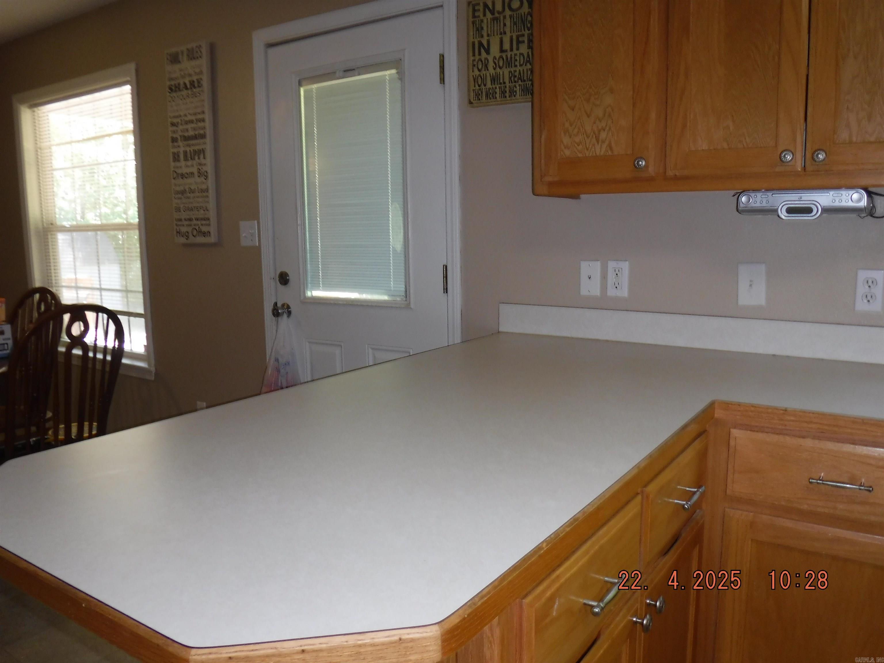 UNPLATTED ACREAGE - Residential