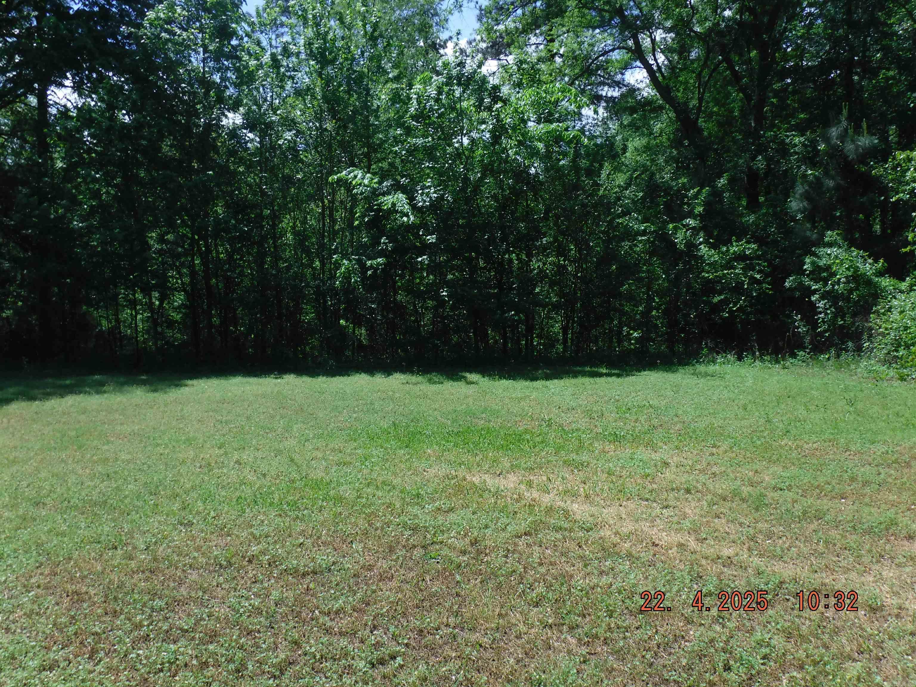 UNPLATTED ACREAGE - Residential