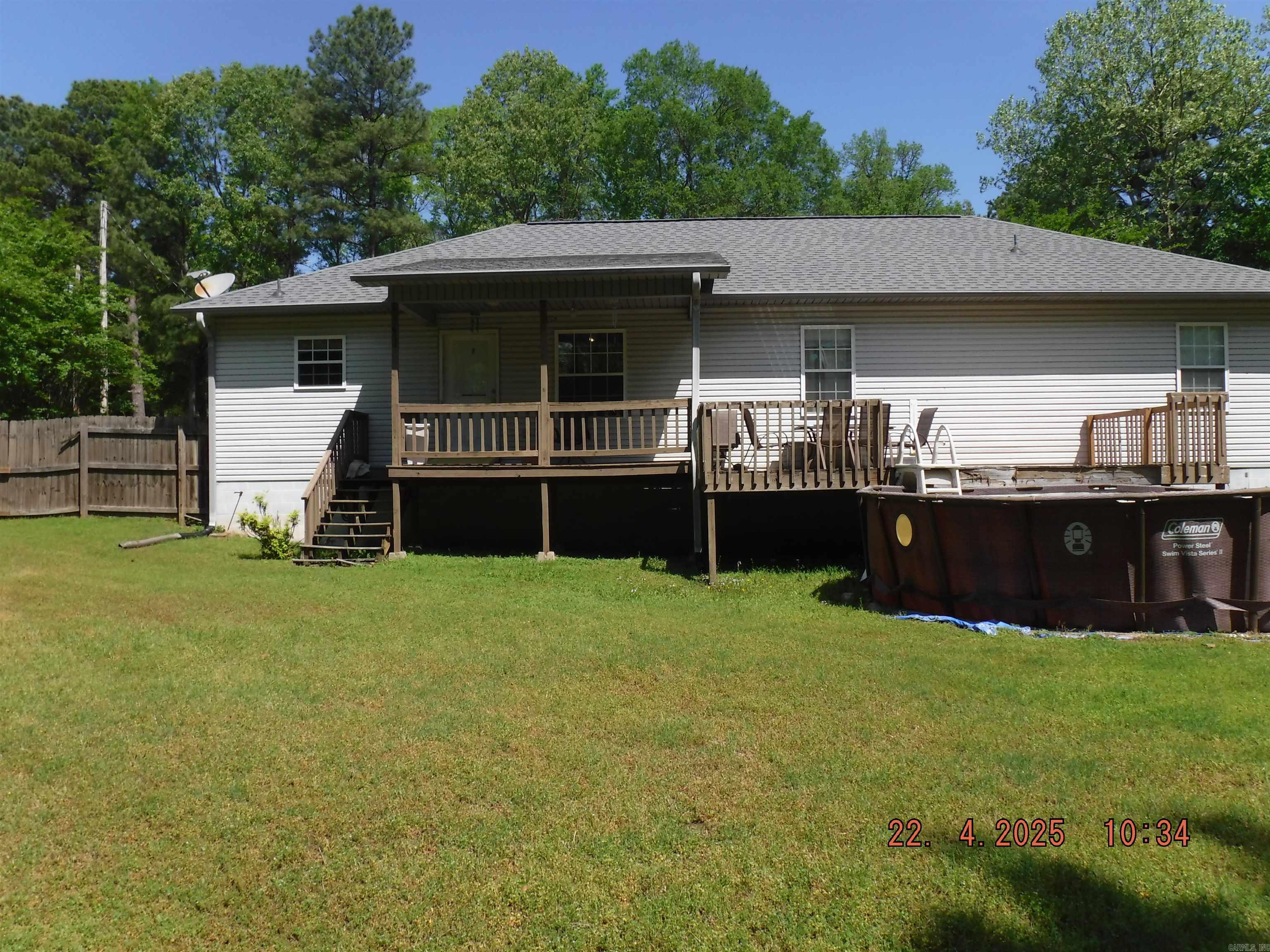 UNPLATTED ACREAGE - Residential
