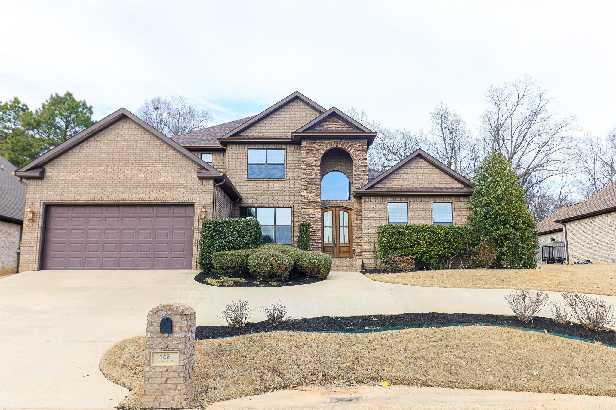 BARRINGTON PARK - Residential