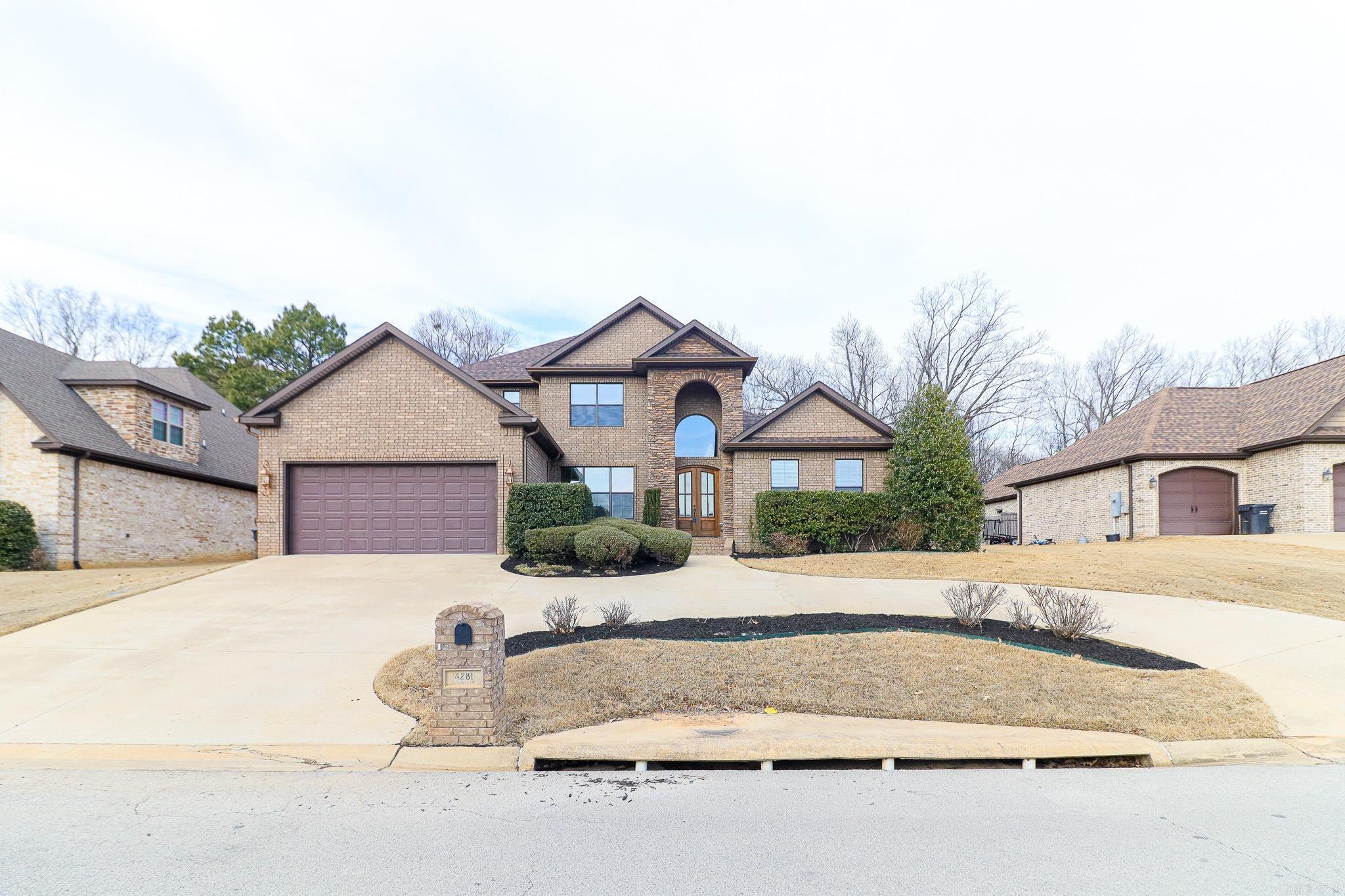 BARRINGTON PARK - Residential
