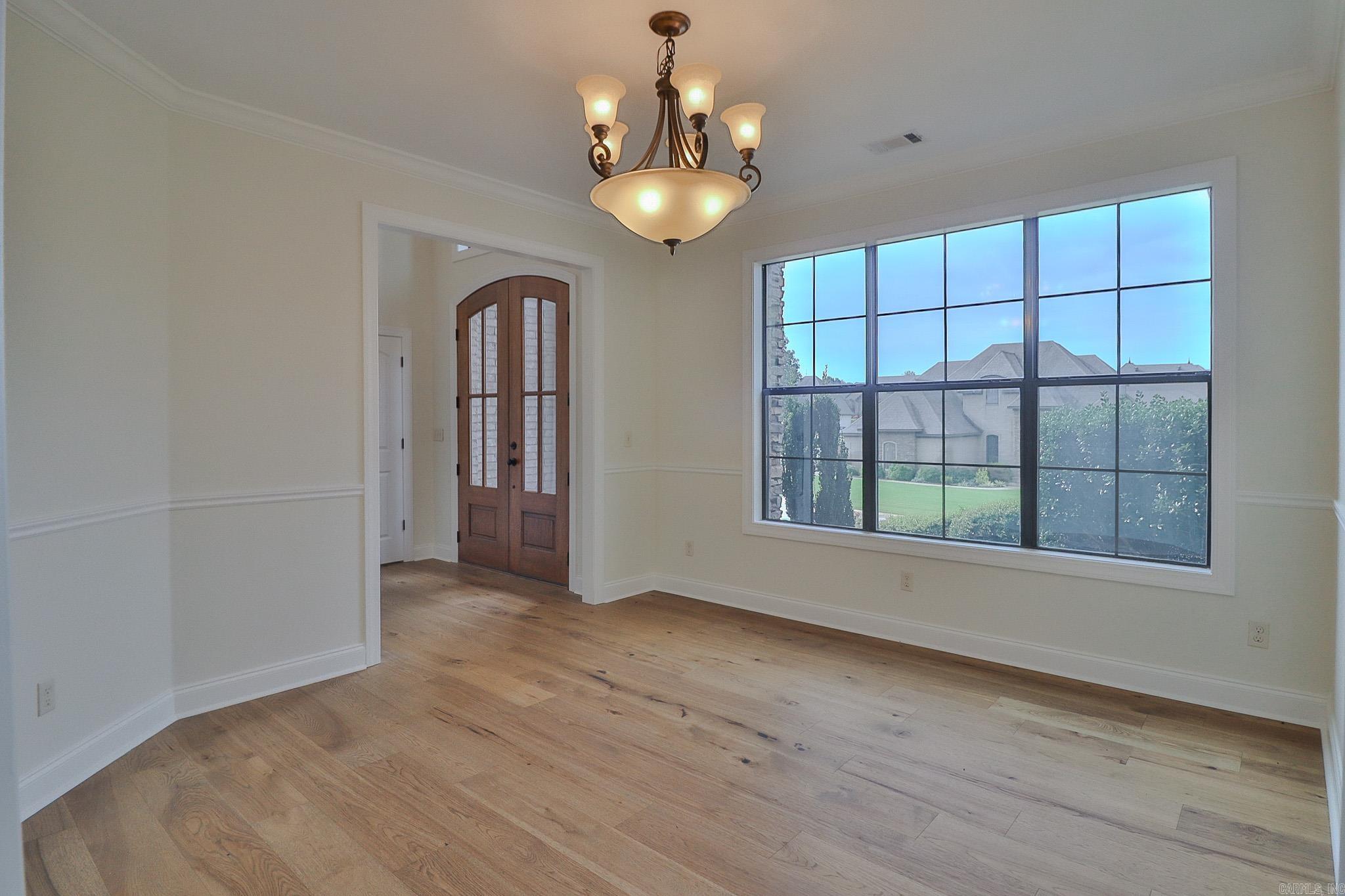 BARRINGTON PARK - Residential