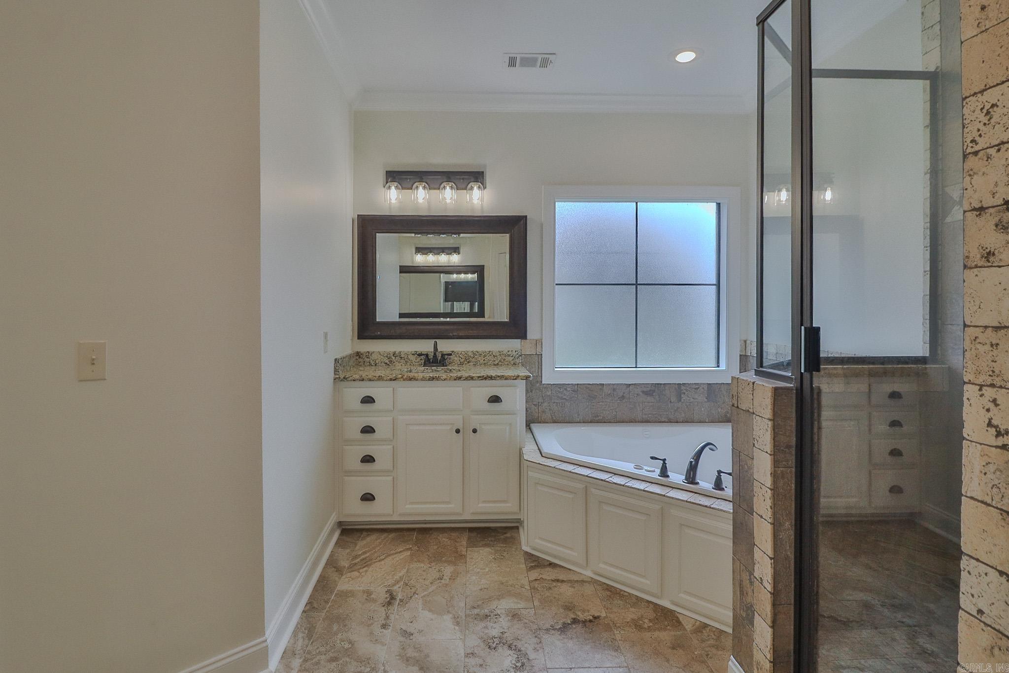 BARRINGTON PARK - Residential