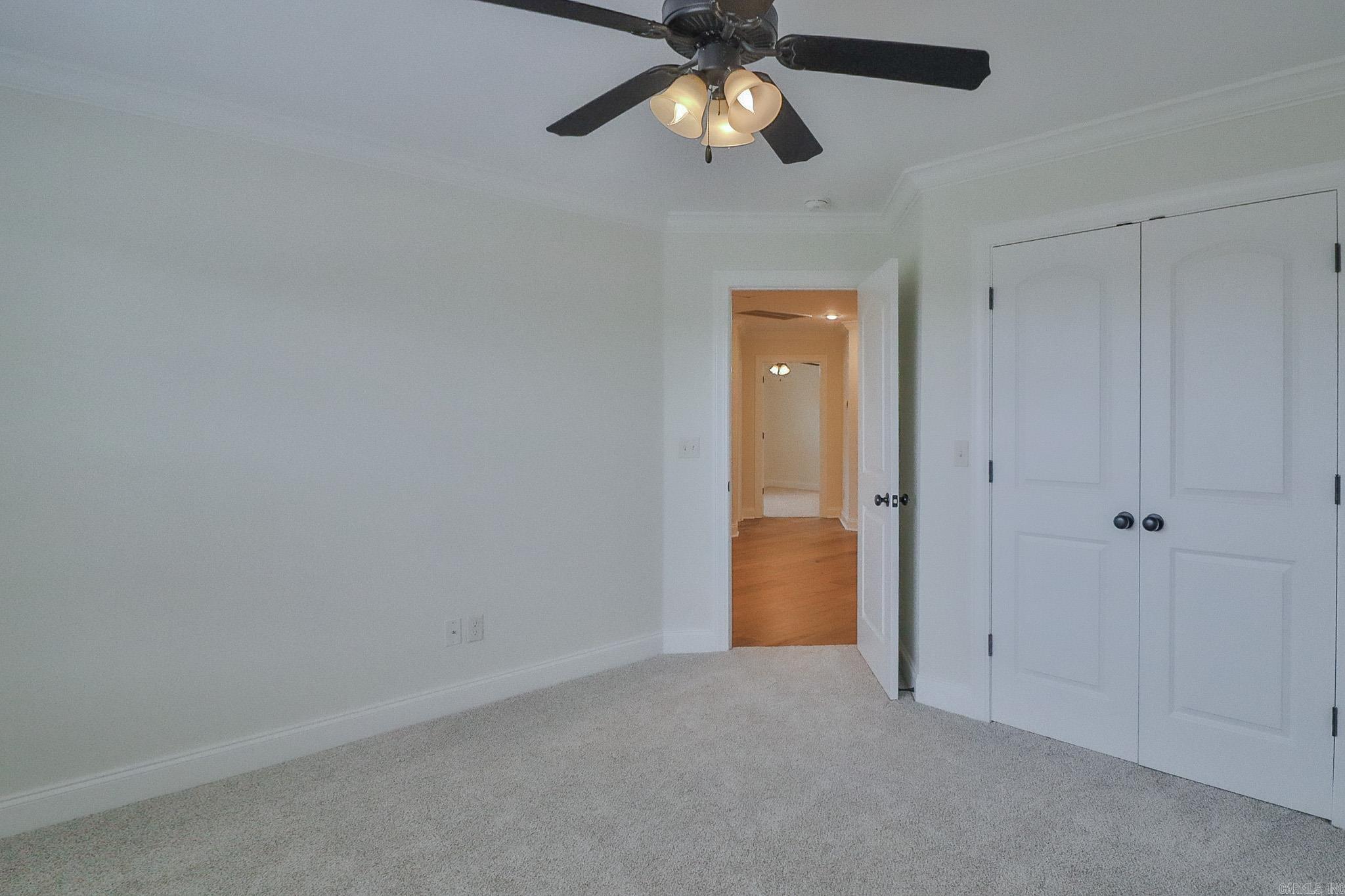 BARRINGTON PARK - Residential