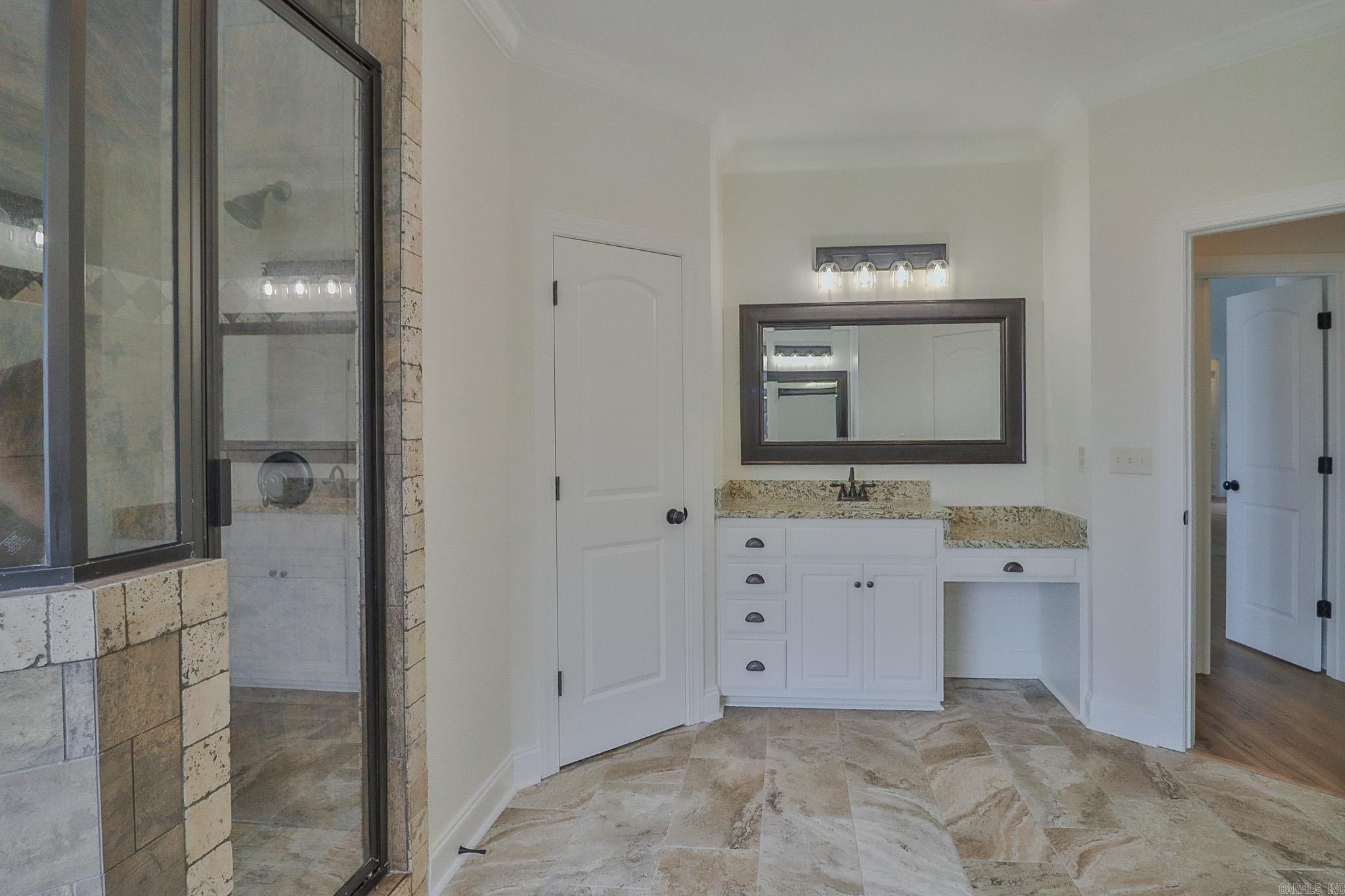 BARRINGTON PARK - Residential