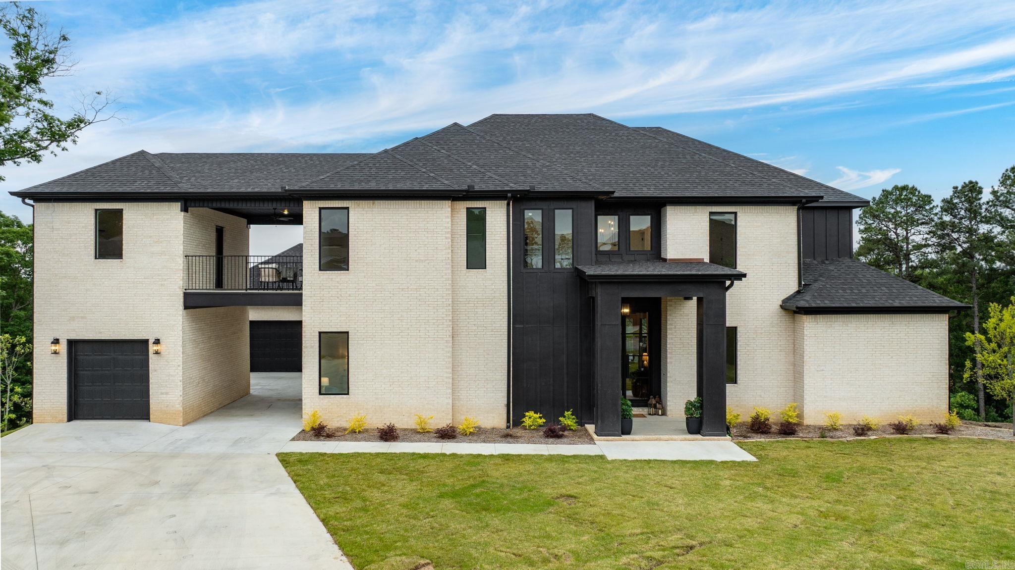 CHENAL VALLEY "FALSTONE COURT" - Residential
