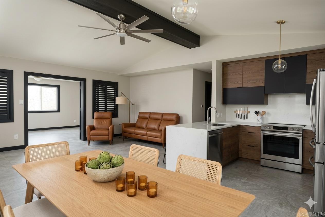 LAKEWOOD - Residential