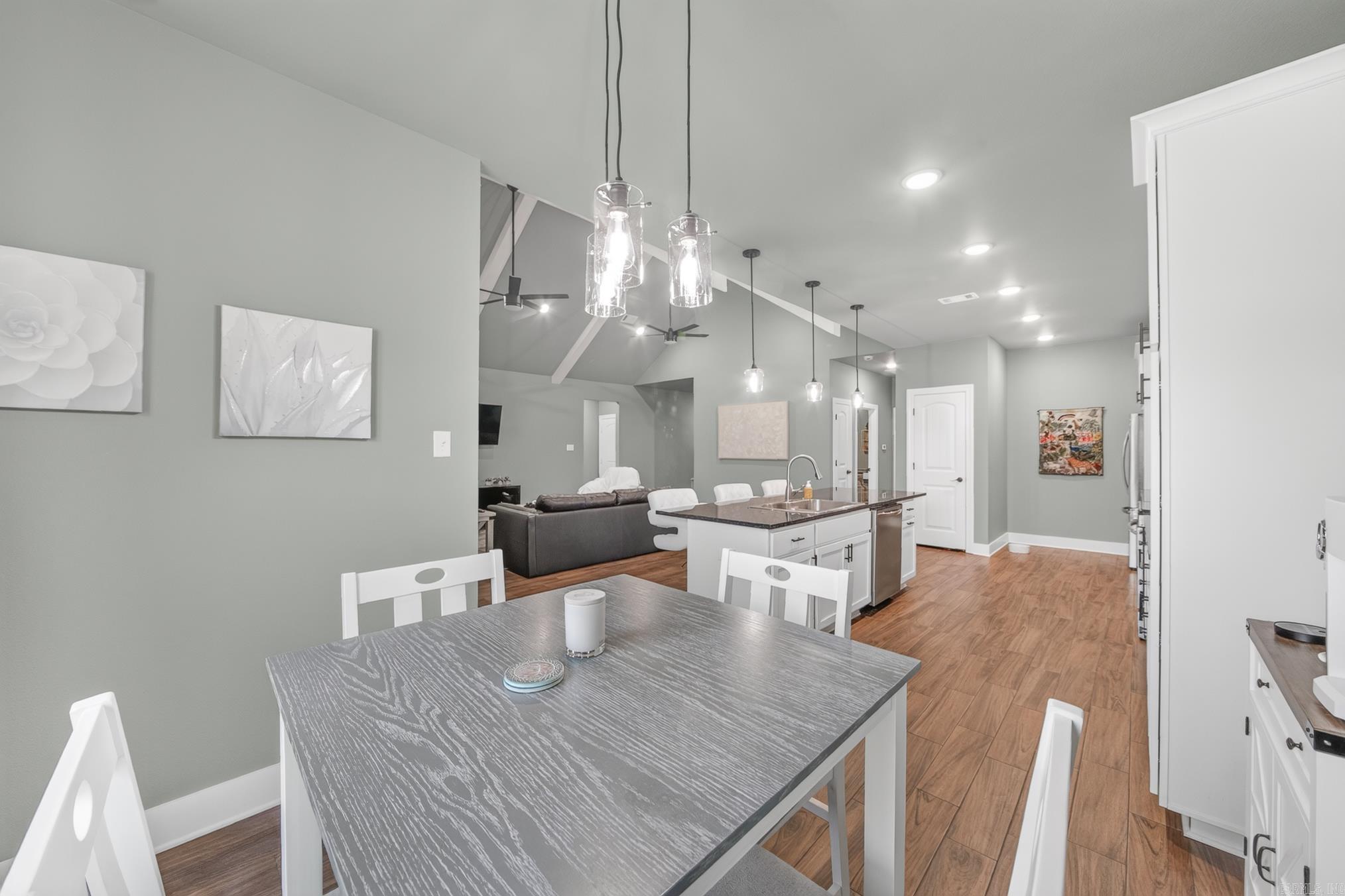 HIDDEN VALLEY ESTATES - Residential