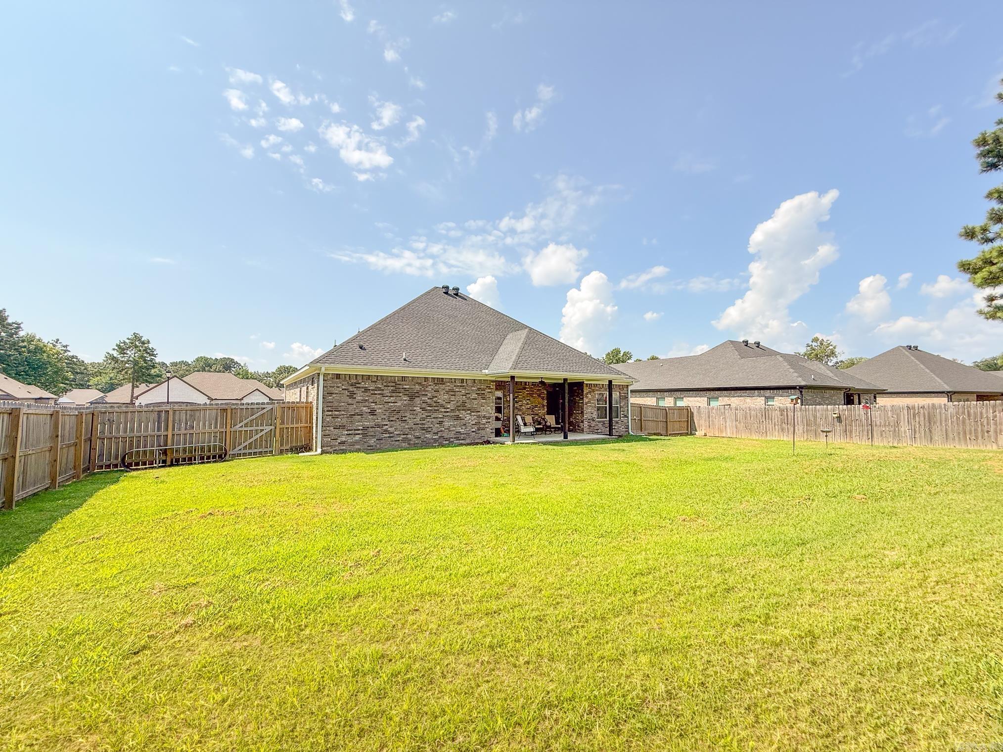 HIDDEN VALLEY ESTATES - Residential