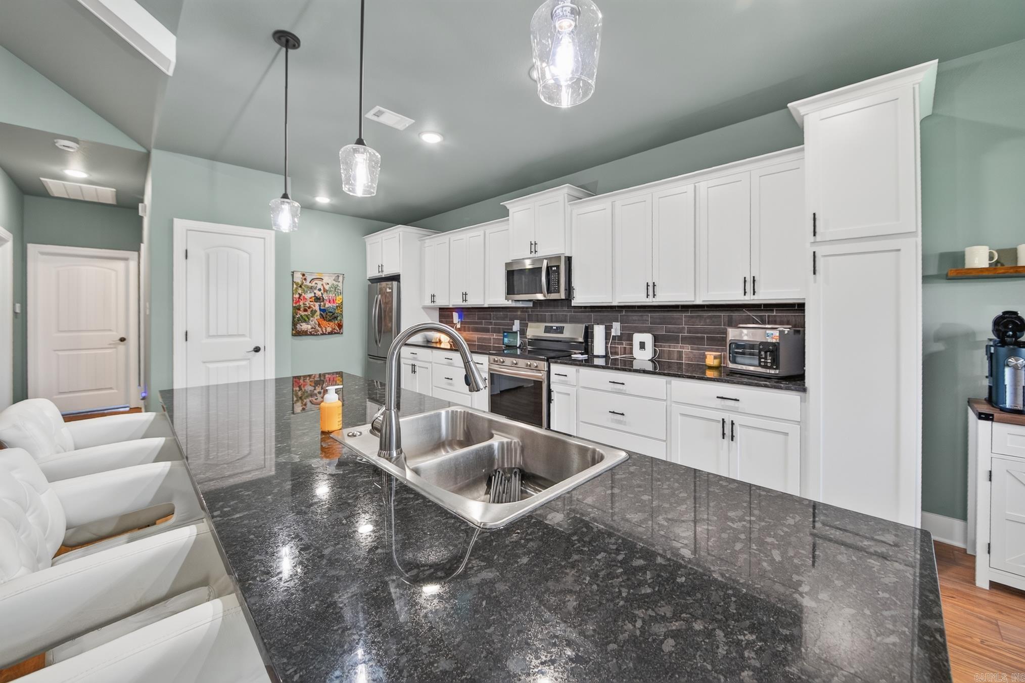 HIDDEN VALLEY ESTATES - Residential