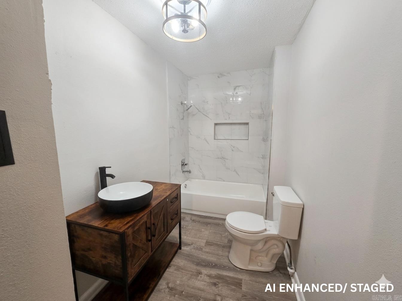BARROW JOHN - Residential