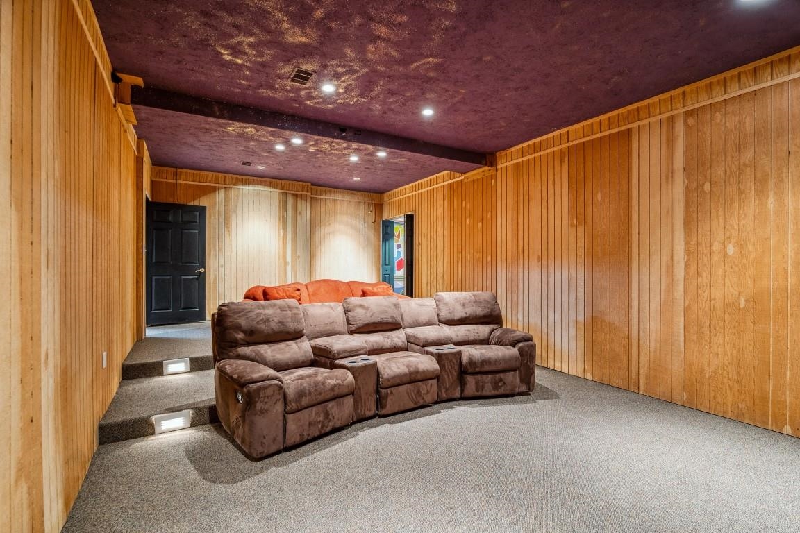 Ridge Point - Residential