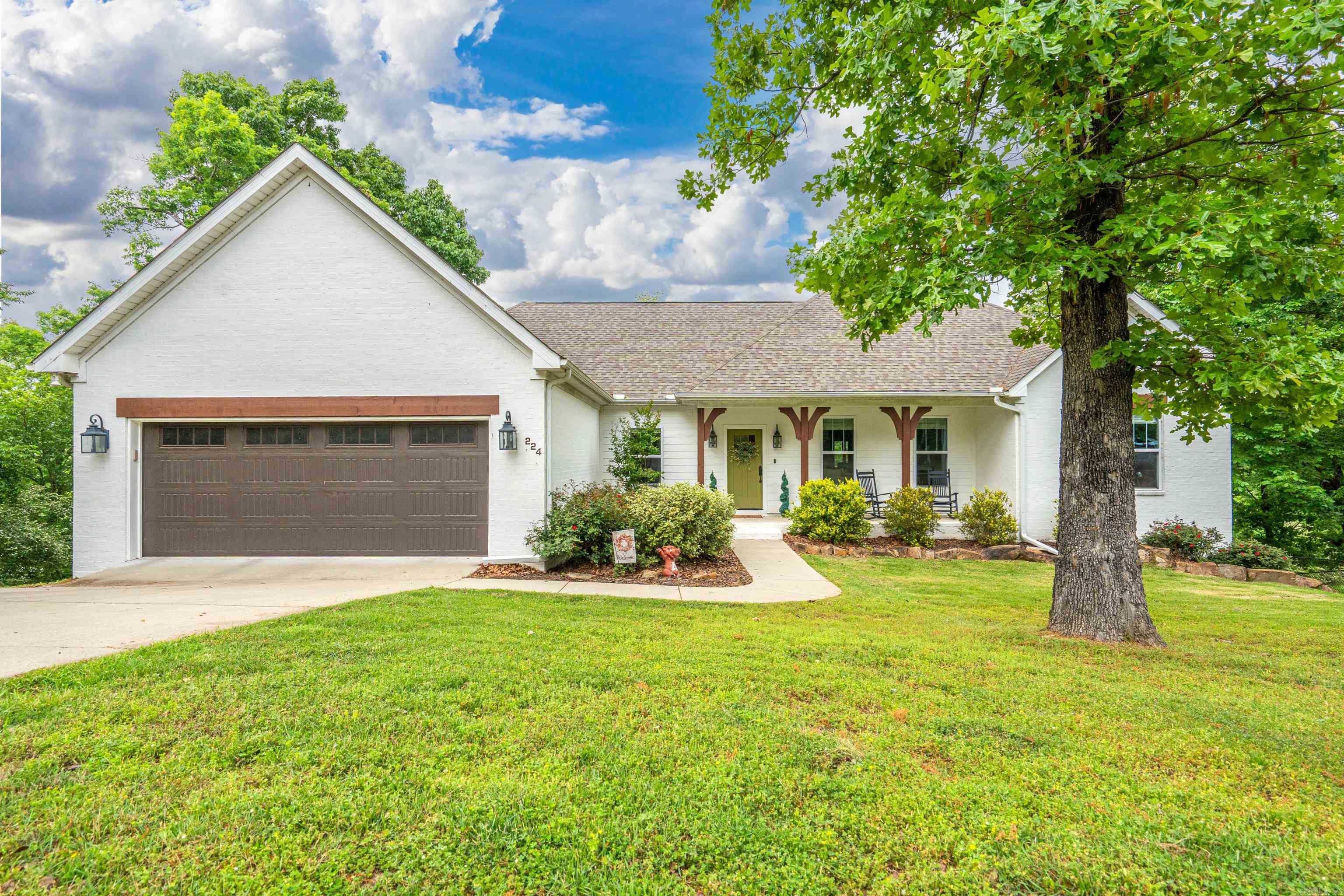 SHERRY ANN BEACH - Residential