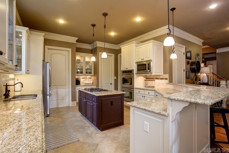 WOODLANDS EDGE - Residential