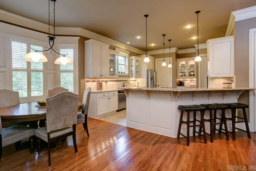 WOODLANDS EDGE - Residential