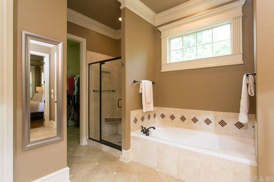 WOODLANDS EDGE - Residential