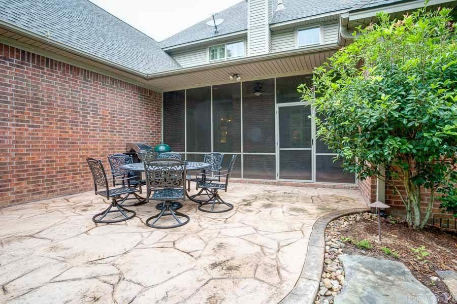 WOODLANDS EDGE - Residential