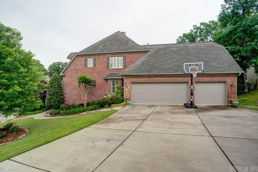 WOODLANDS EDGE - Residential