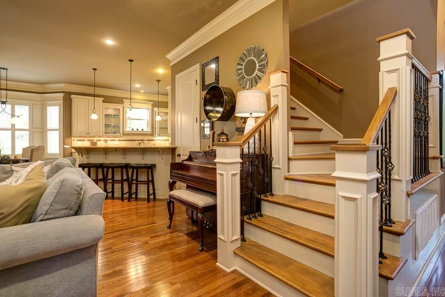 WOODLANDS EDGE - Residential