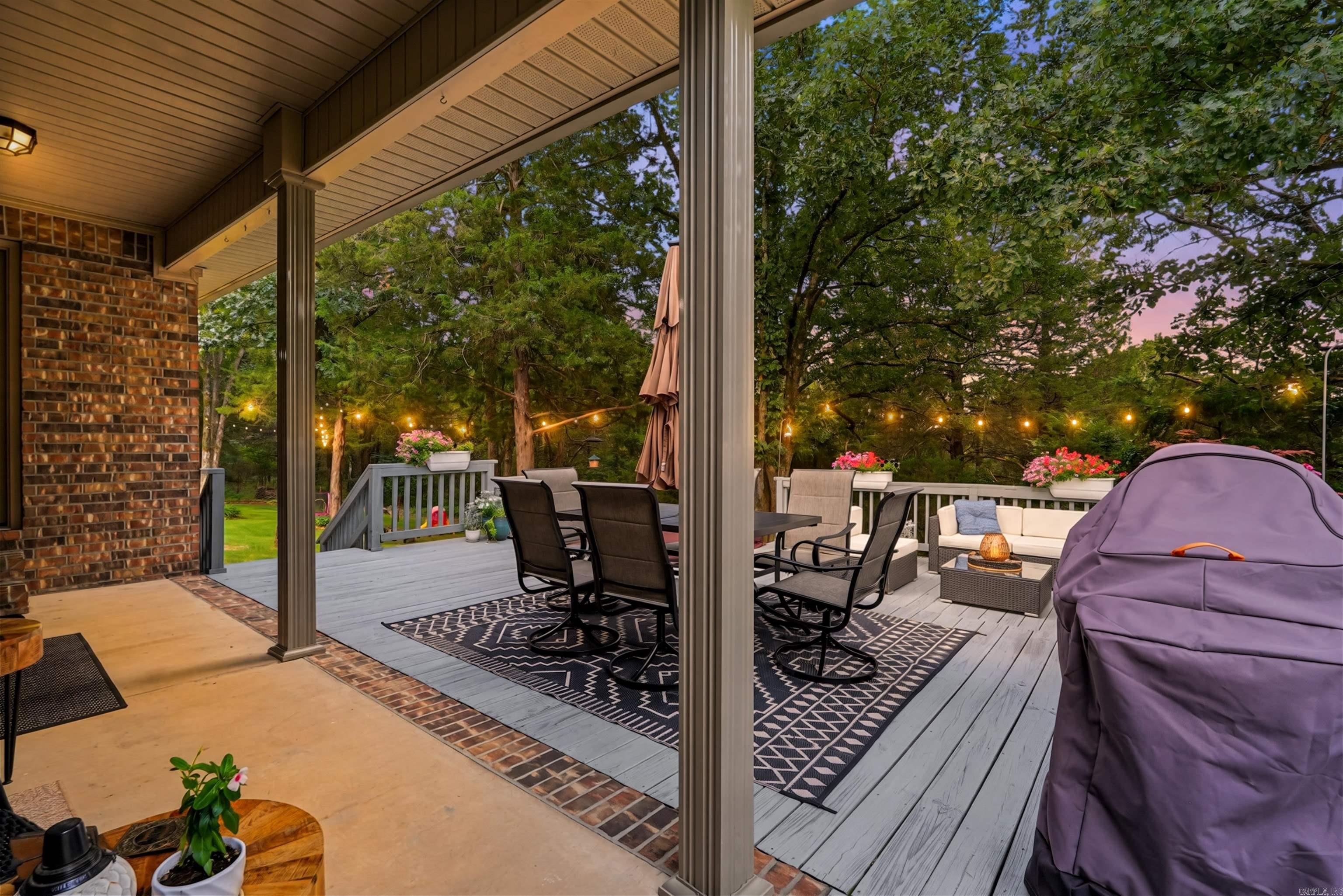 CEDAR KNOLLS & CEDAR VIEW - Residential