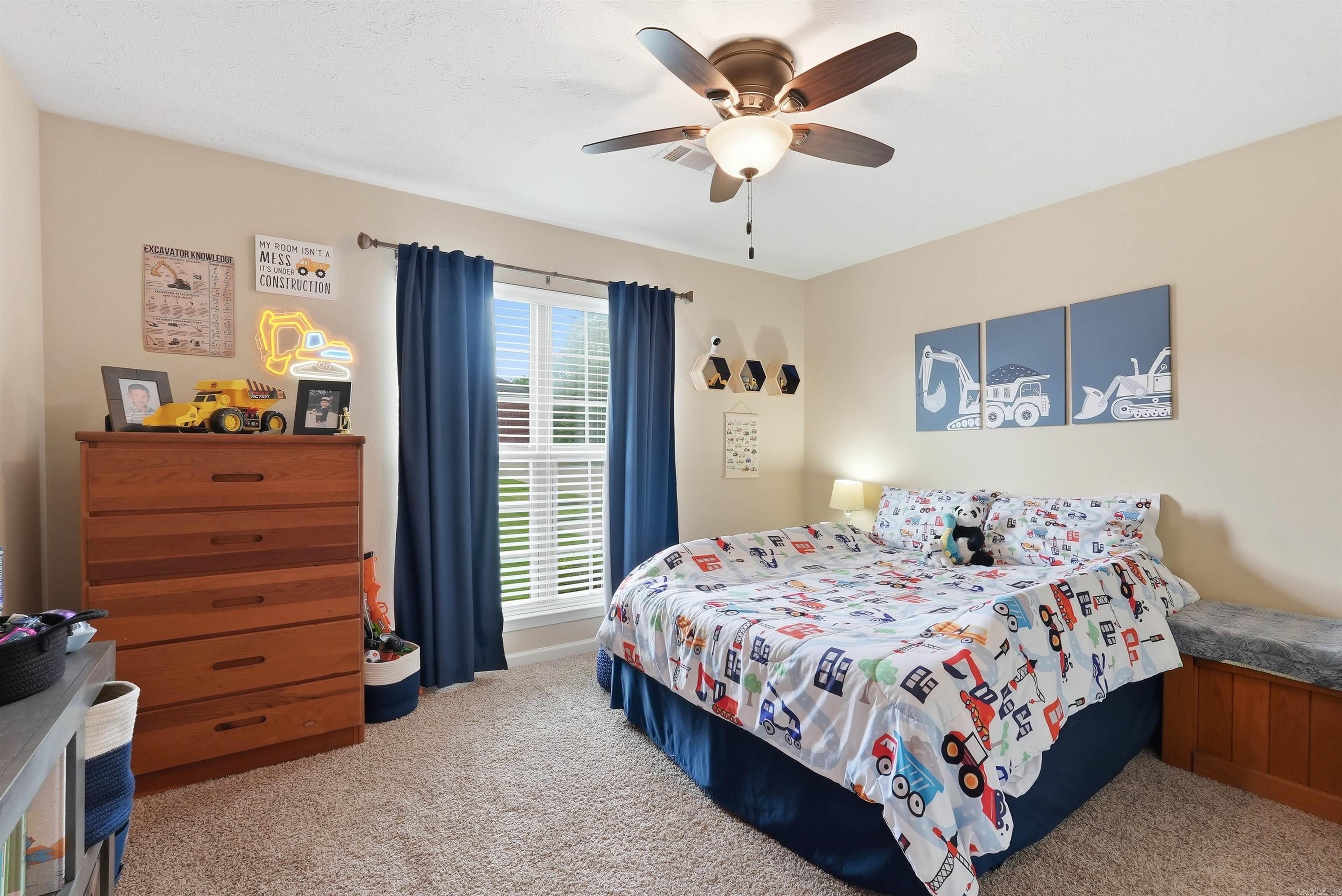 CEDAR KNOLLS & CEDAR VIEW - Residential