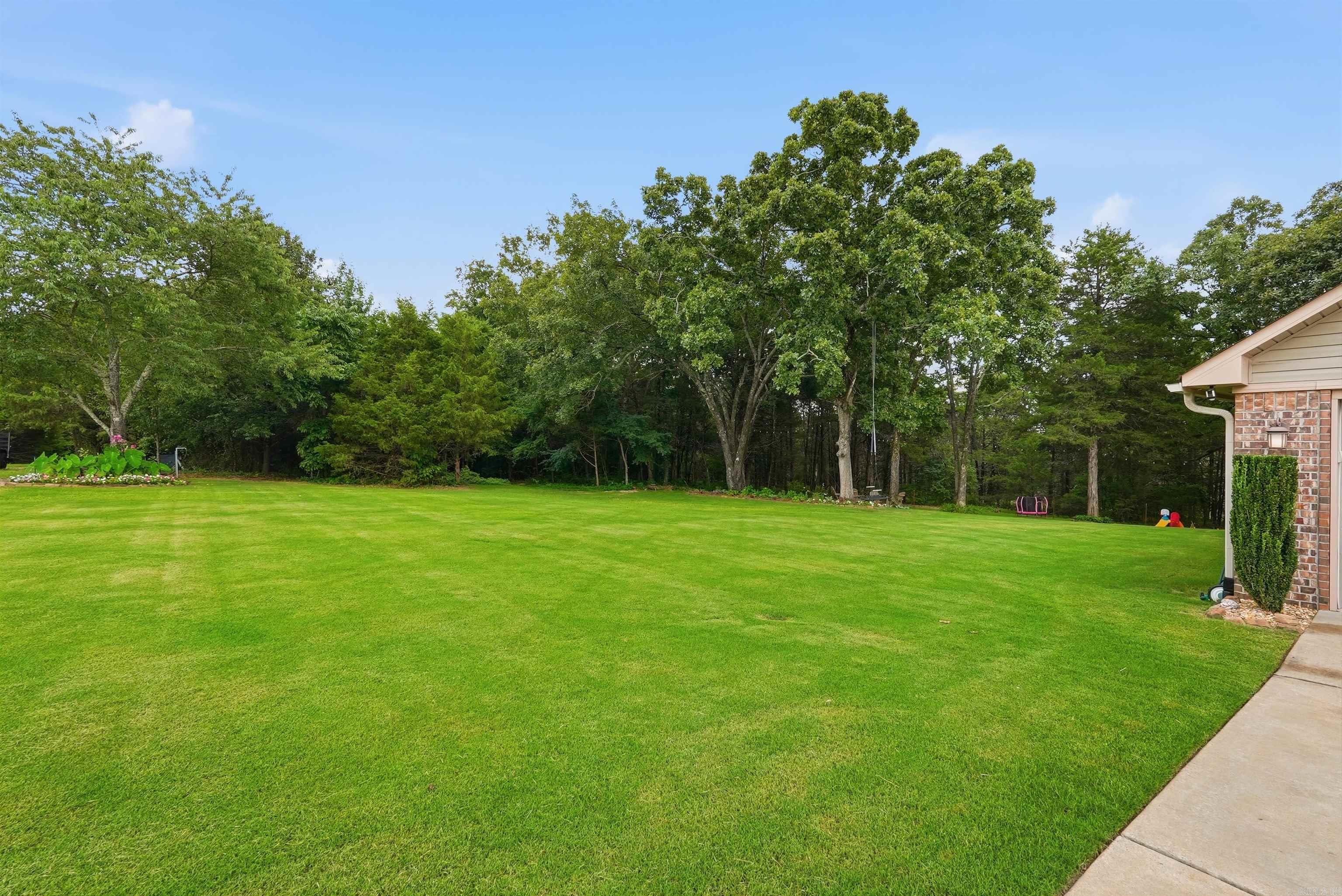 CEDAR KNOLLS & CEDAR VIEW - Residential