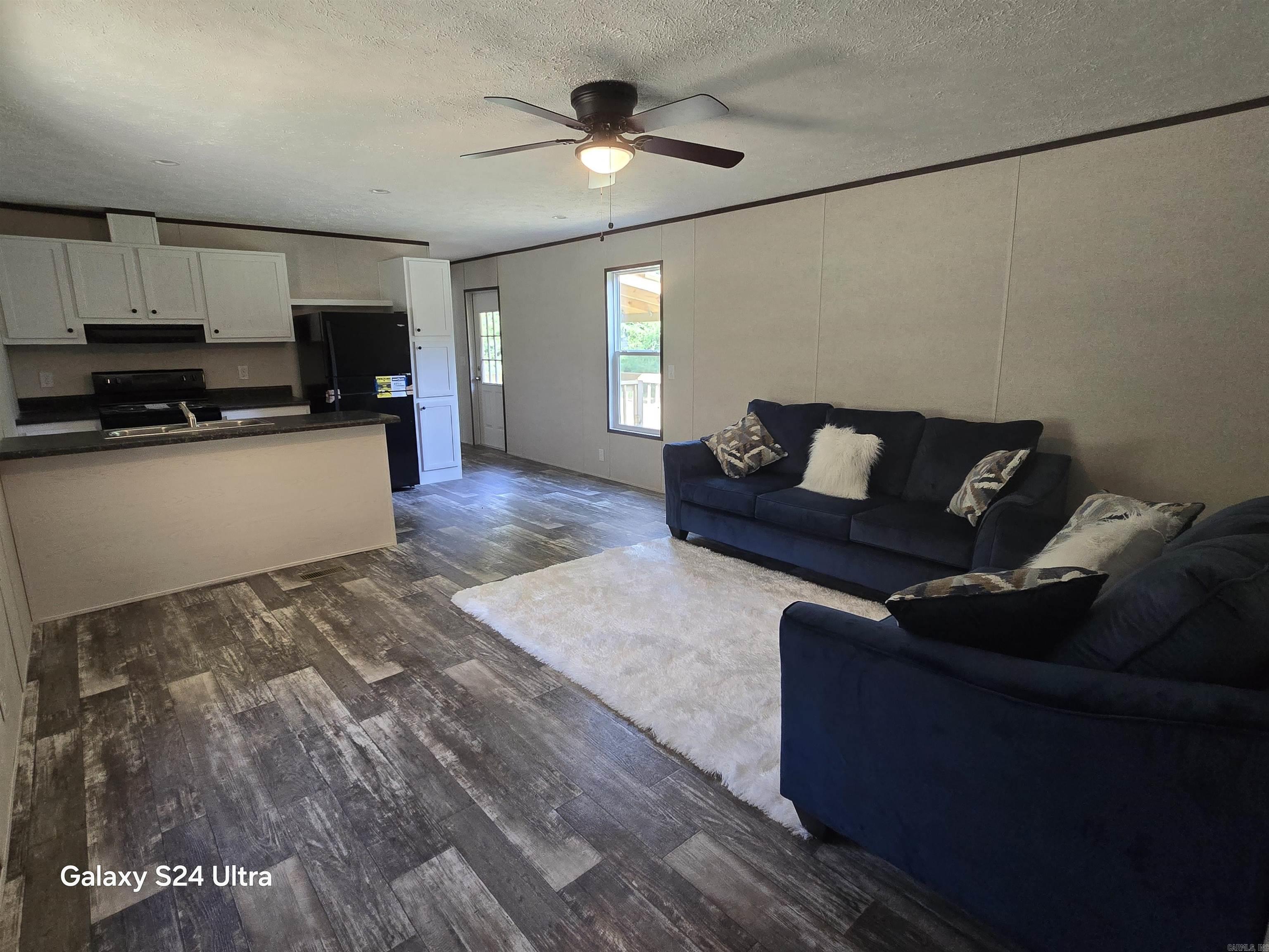 DEER RUN - Residential
