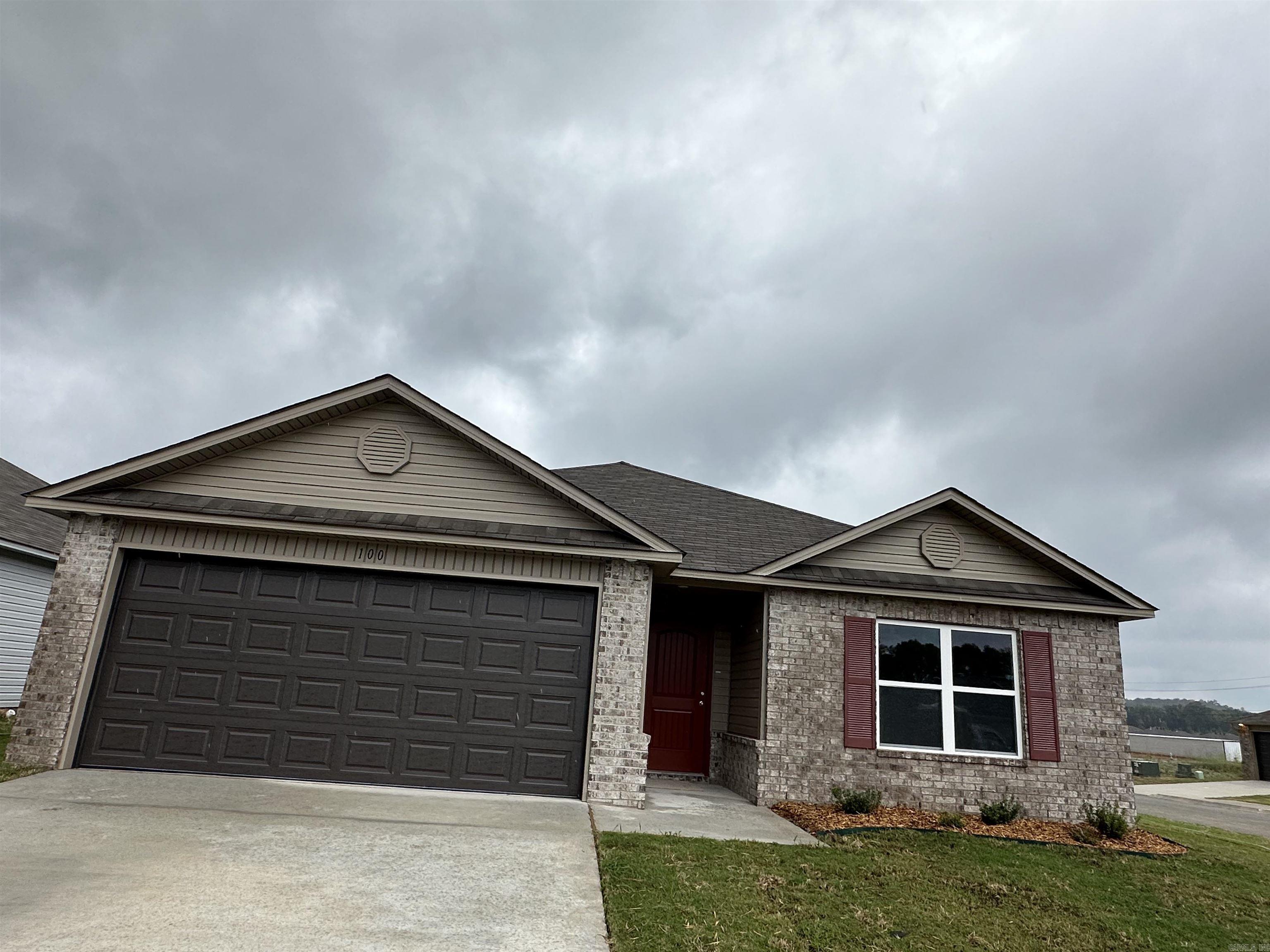 CYPRESS BEND AT WHITE OAK CROSSI - Residential