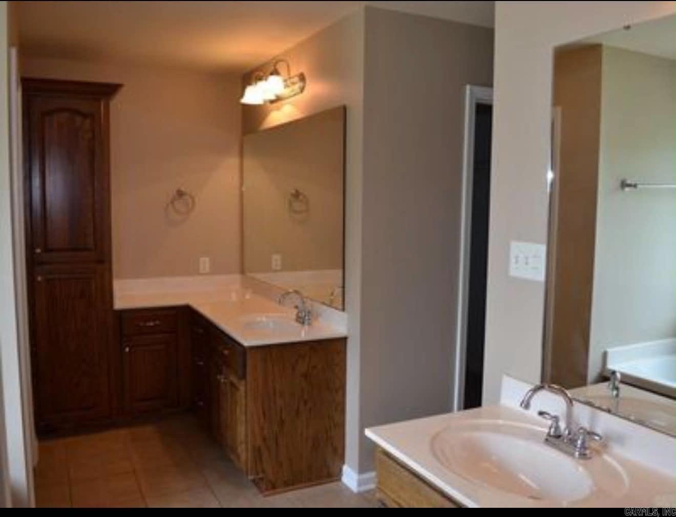 CHERRY RIDGE - Residential