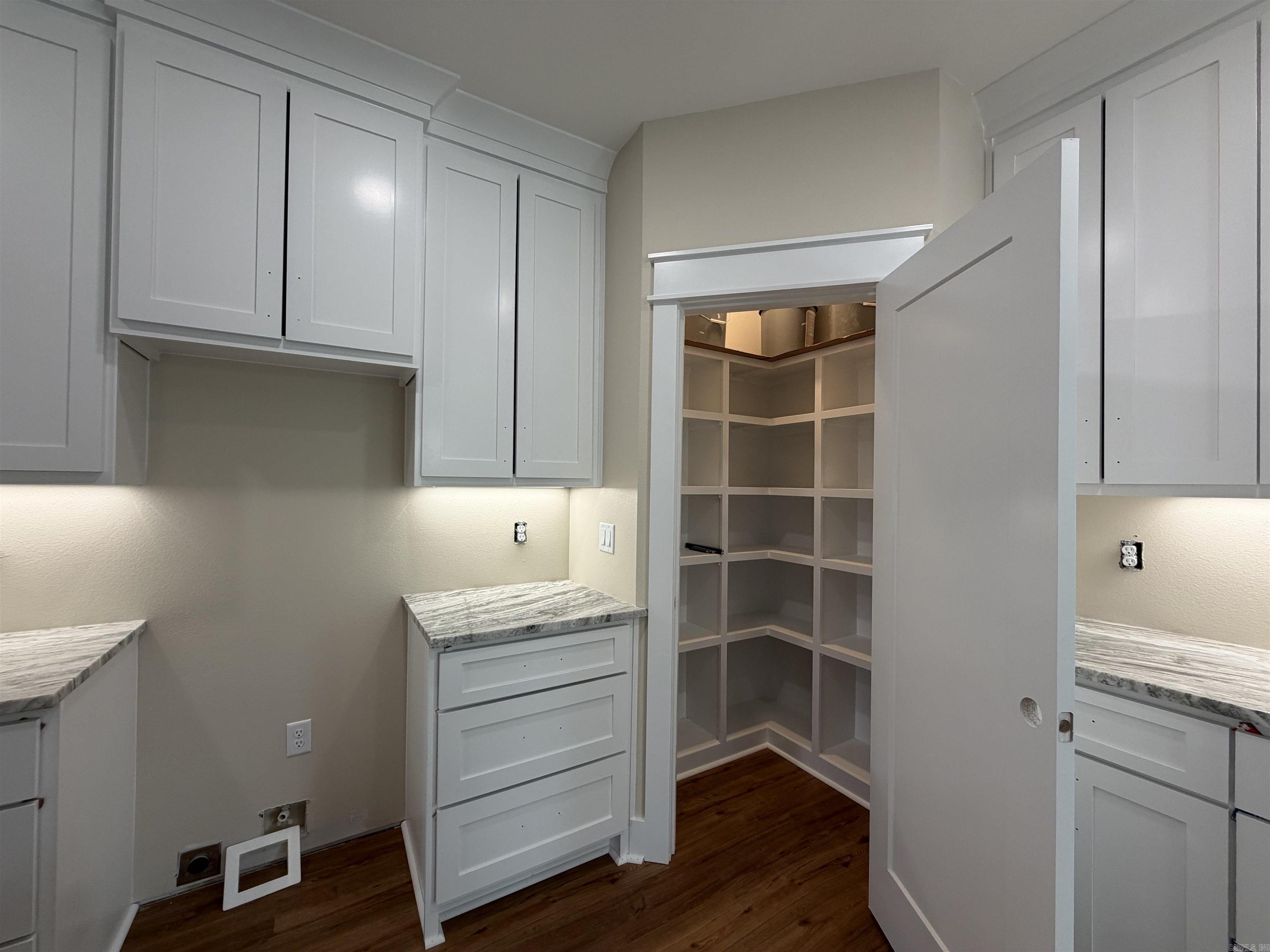 CANE CREEK ESTATES - Residential