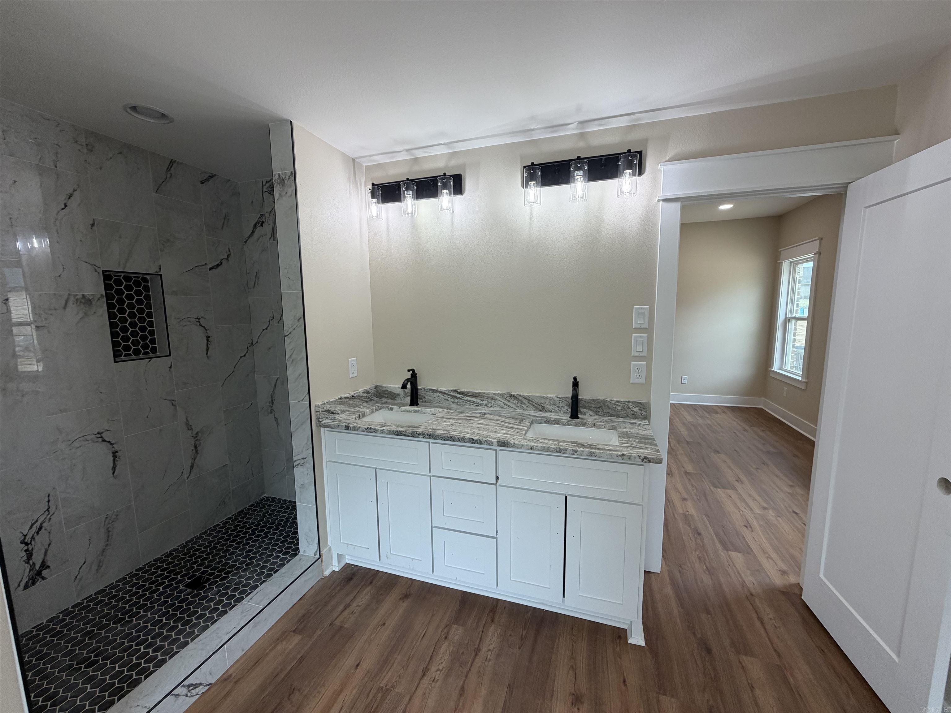 CANE CREEK ESTATES - Residential