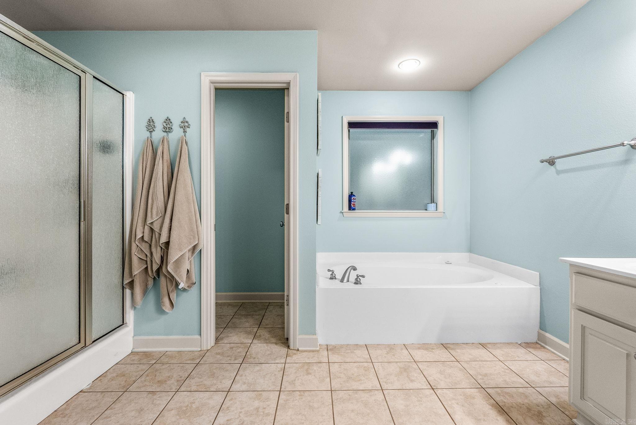 MAUMELLE VALLEY ESTATES - Residential